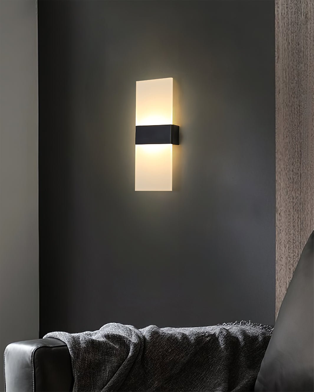 Jenks Wall Lamp - Lumpaz