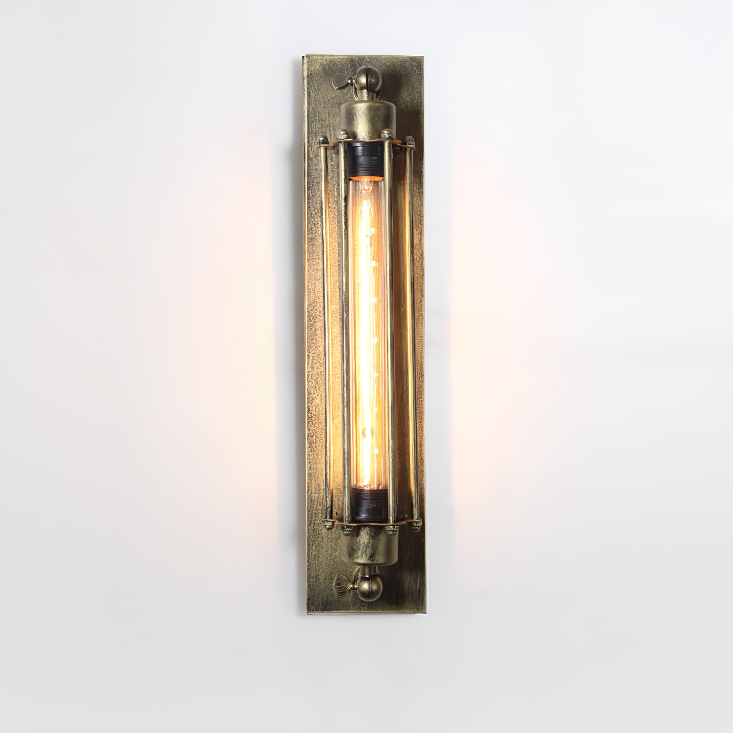 Kiera Wall Lamp - Lumpaz