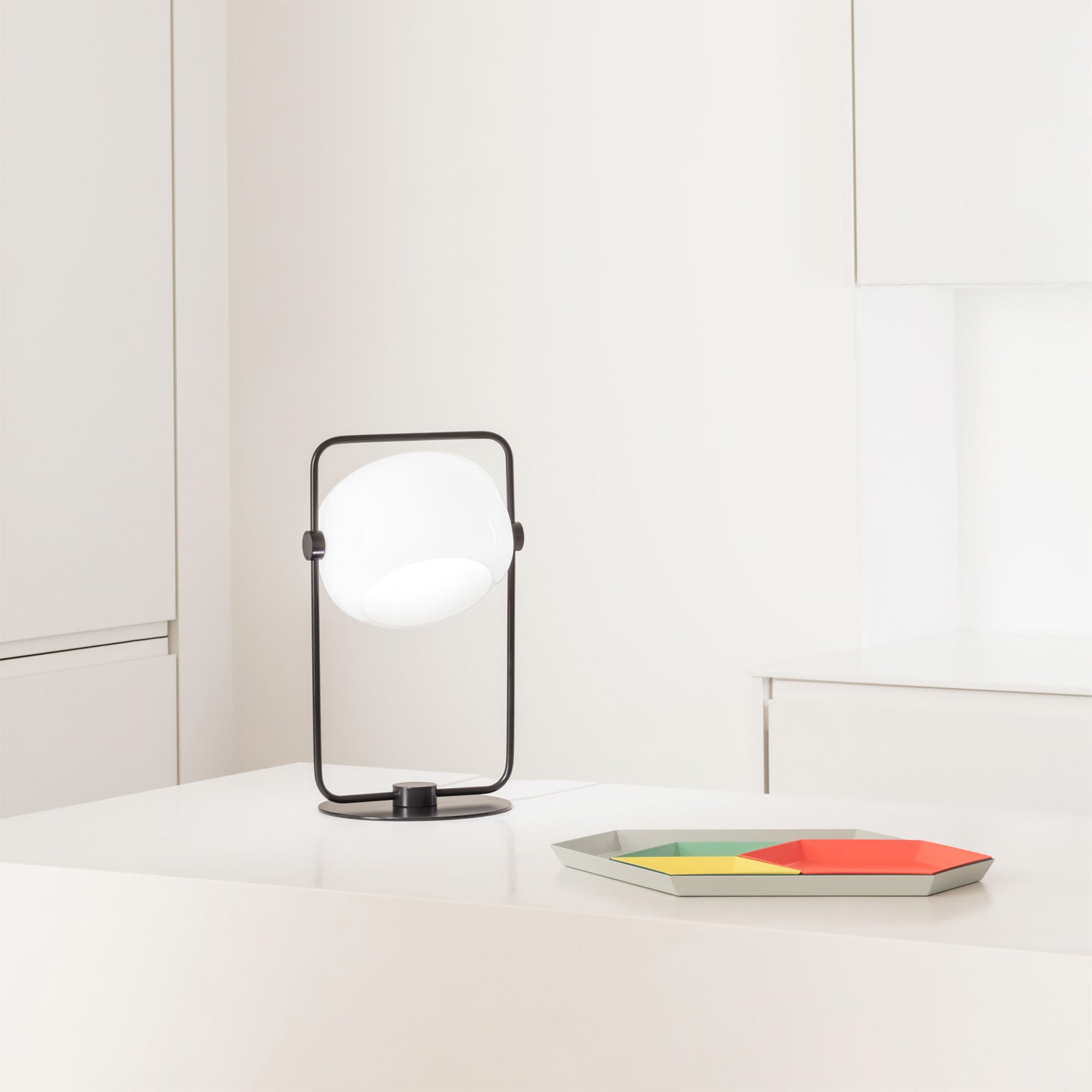 Black Galet Table Lamp - Lumpaz