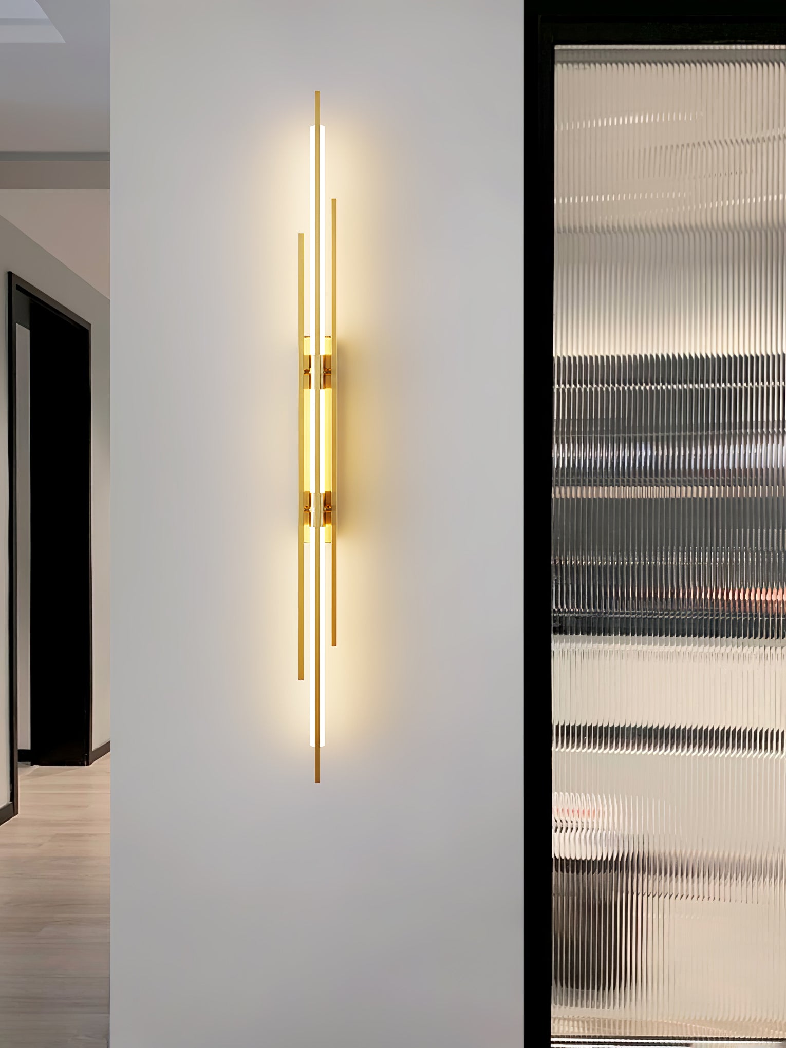 Brass Line Wall Lamp - Lumpaz