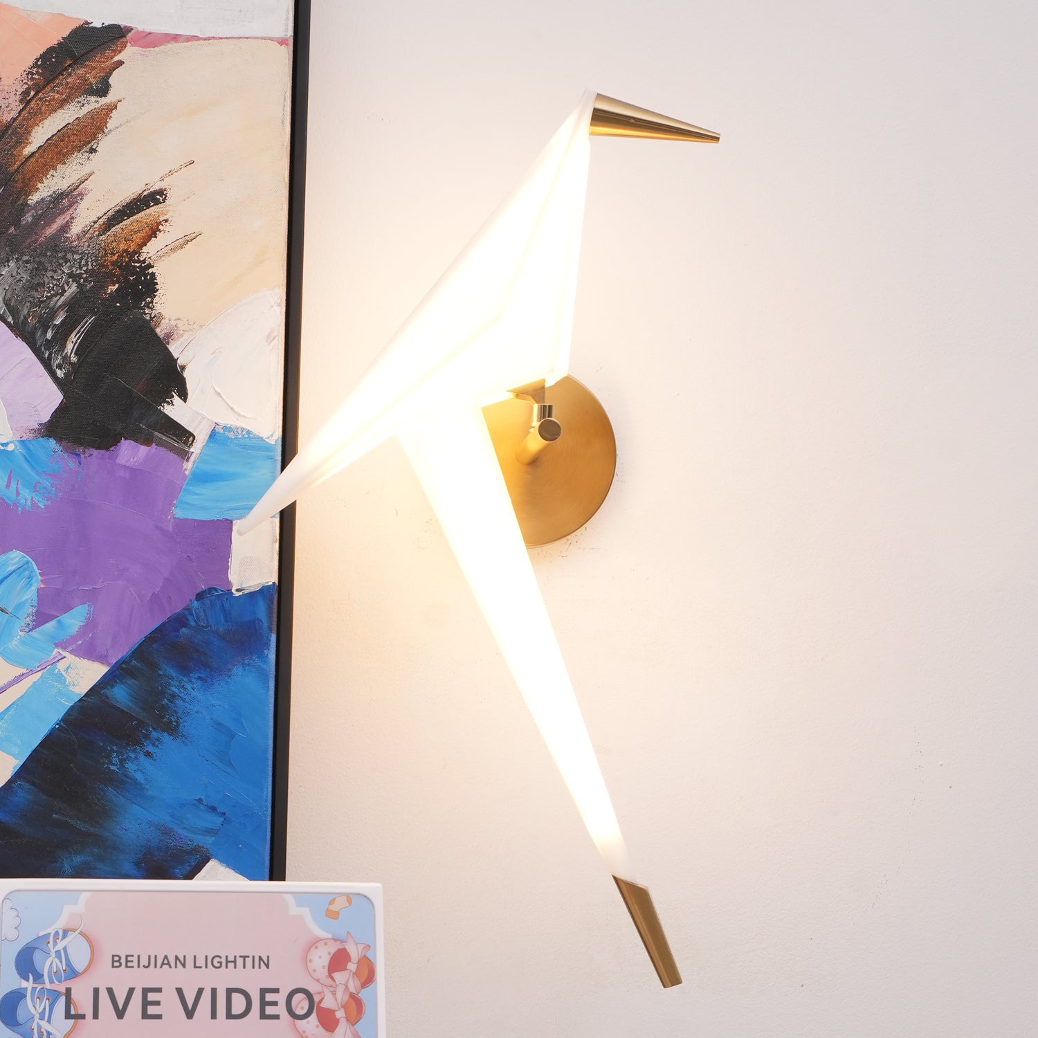 Perching Bird Wall Lamp - Lumpaz
