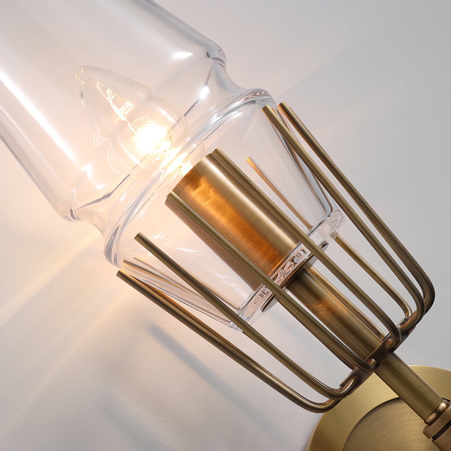Chaillot Wall Lamp - Lumpaz