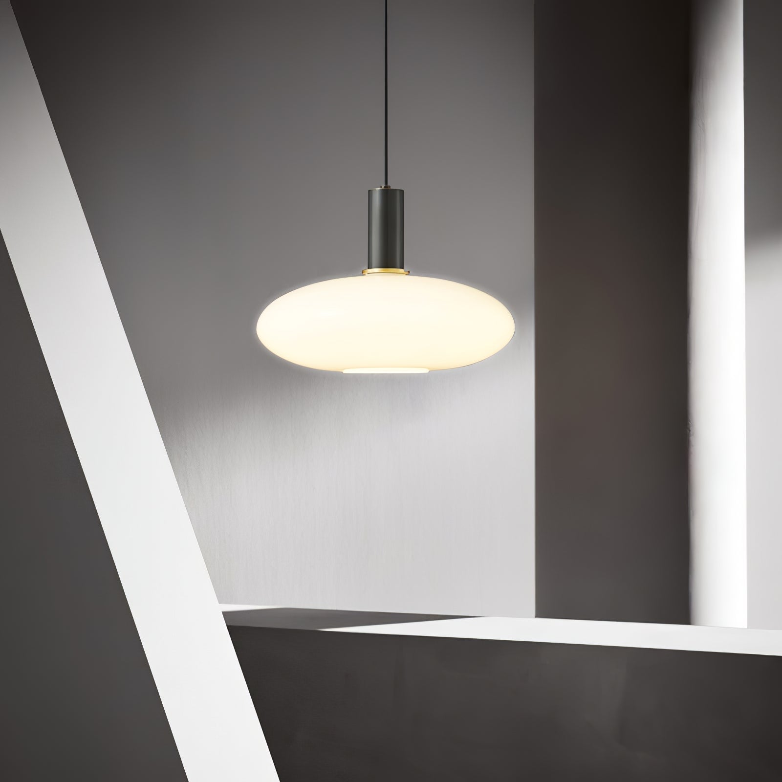 Alton Glass Pendant Light - Lumpaz