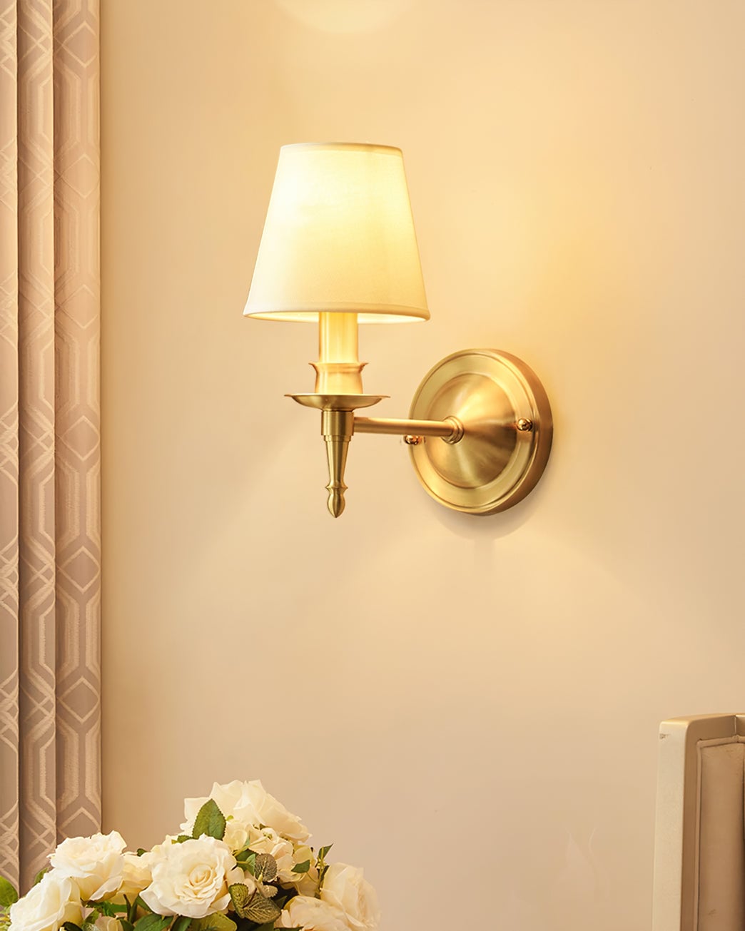 Antique Brass Wall Lamp - Lumpaz