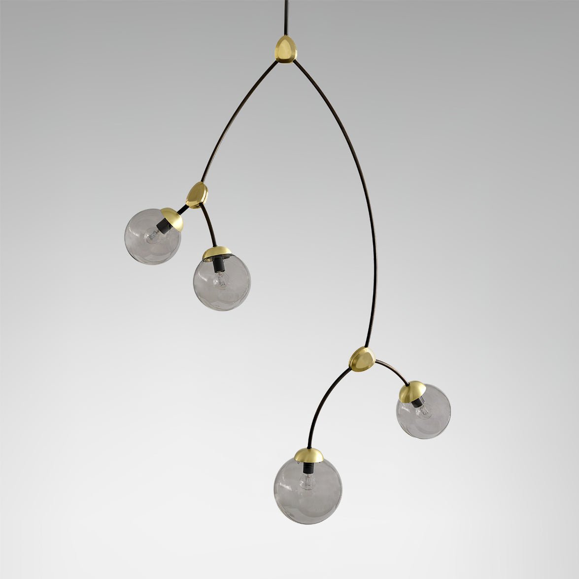 Ivy Vertical Chandelier - Lumpaz
