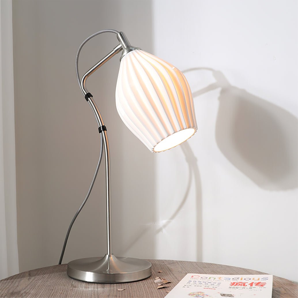 Ceramic Ribbed Table Lamp - Lumpaz