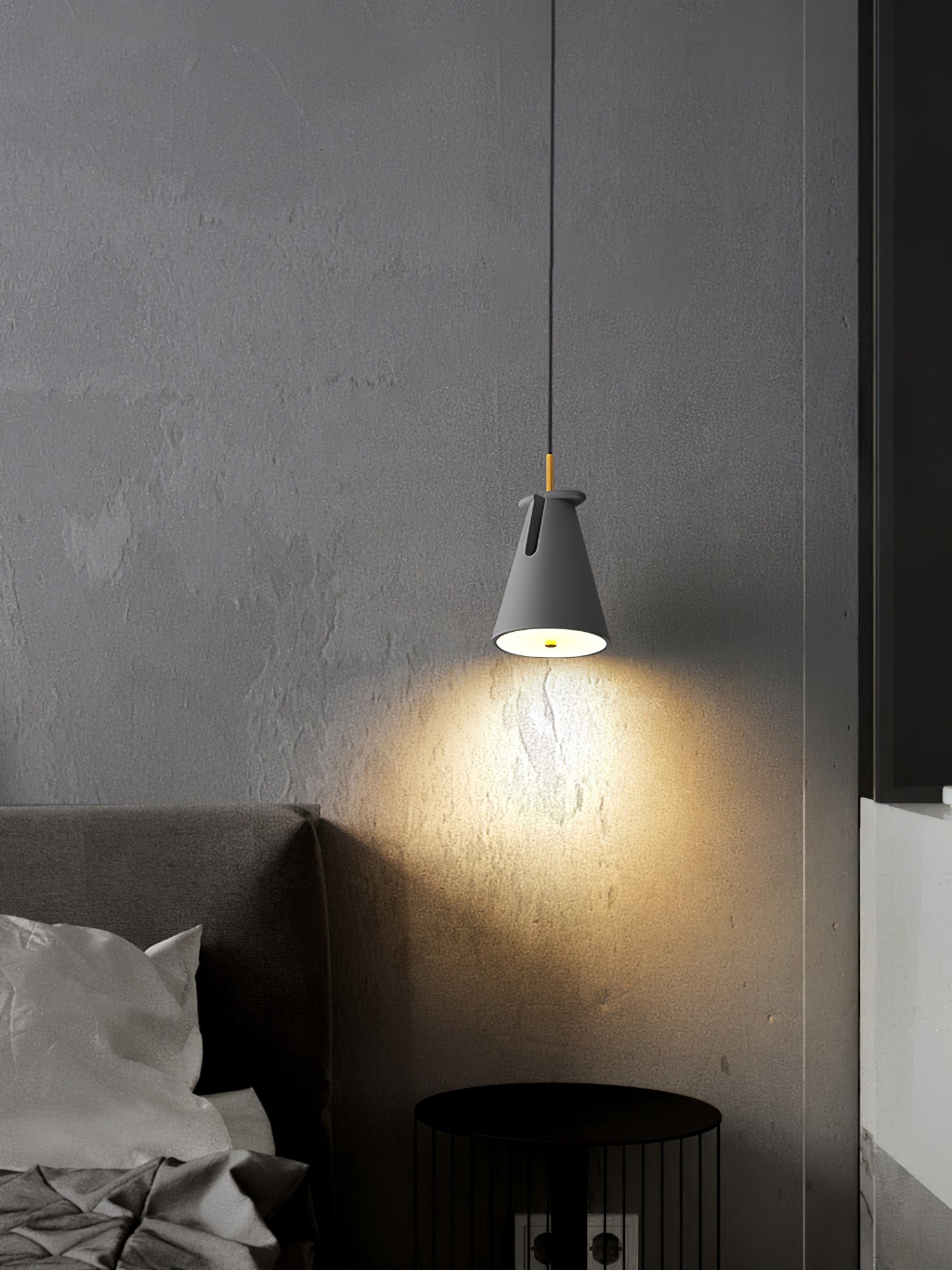 Kettle Resin Pendant Lamp - Lumpaz