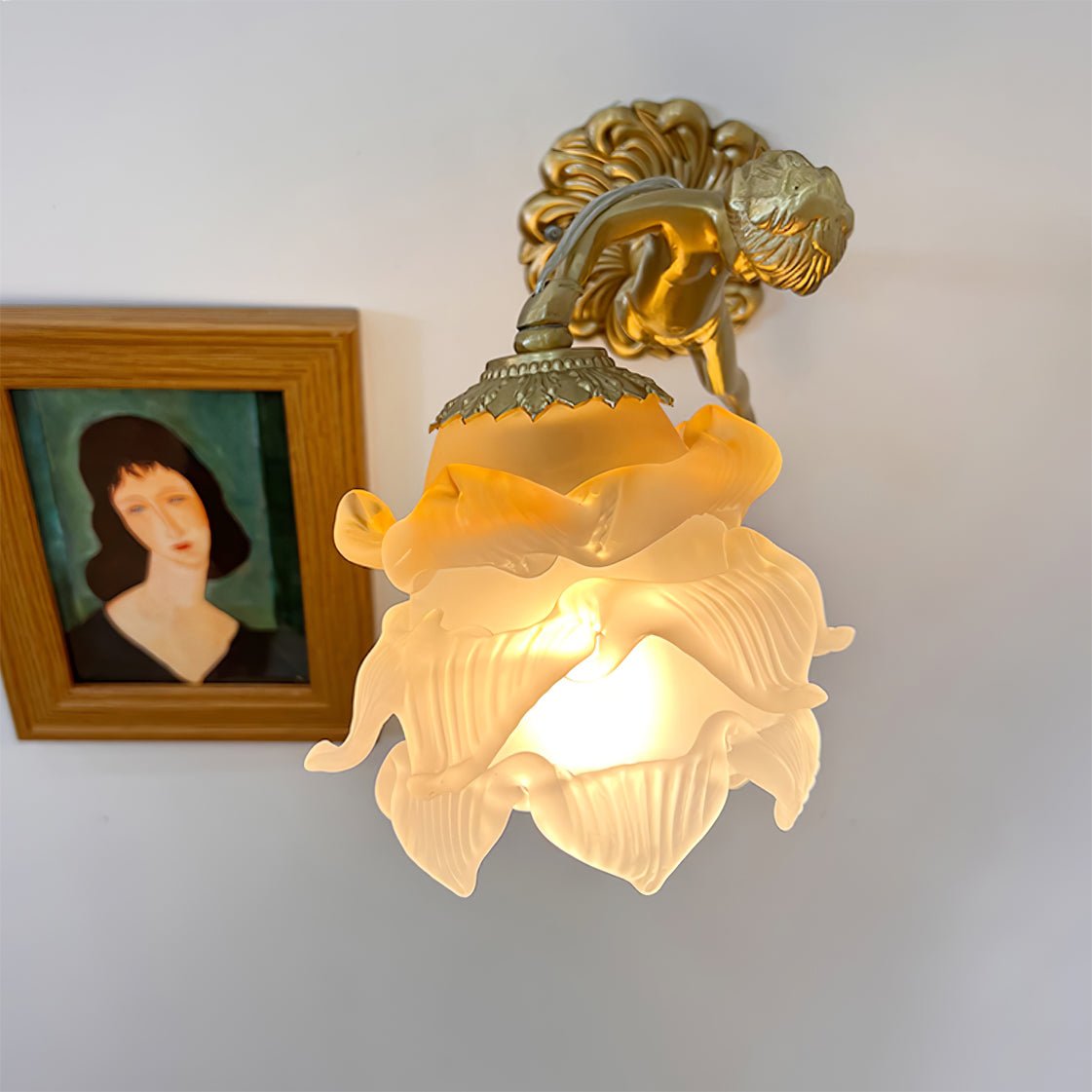 Putti Statuettes Brass Wall Lamp - Lumpaz