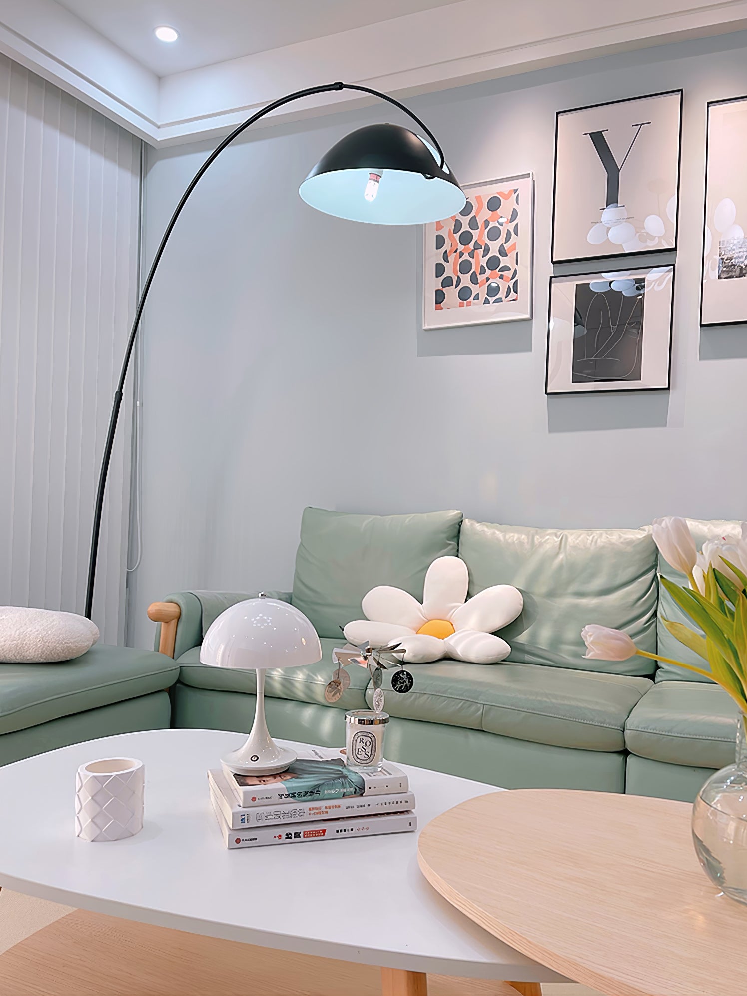 Pluma Floor Lamp - Lumpaz
