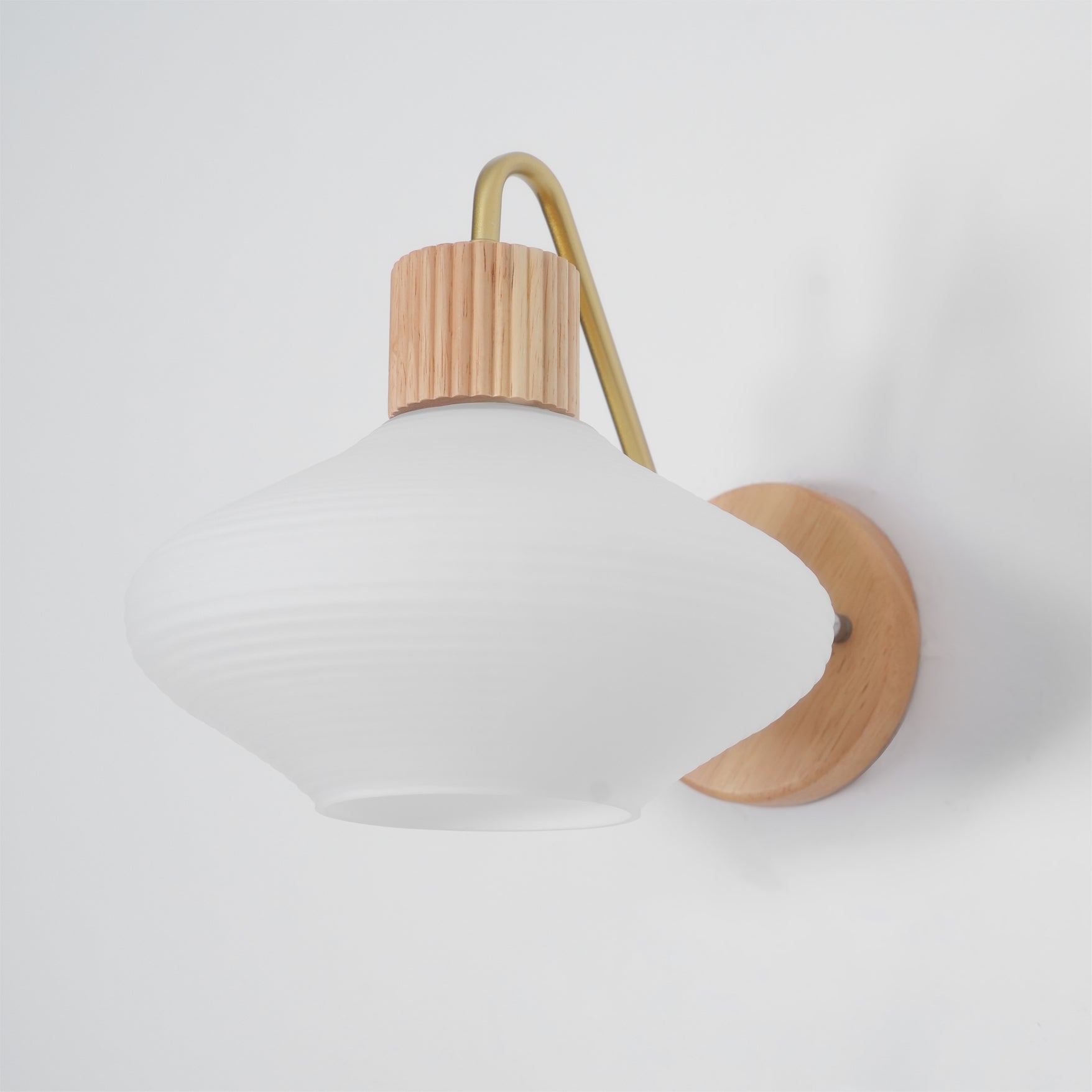Wohlert Wall Lamp - Lumpaz