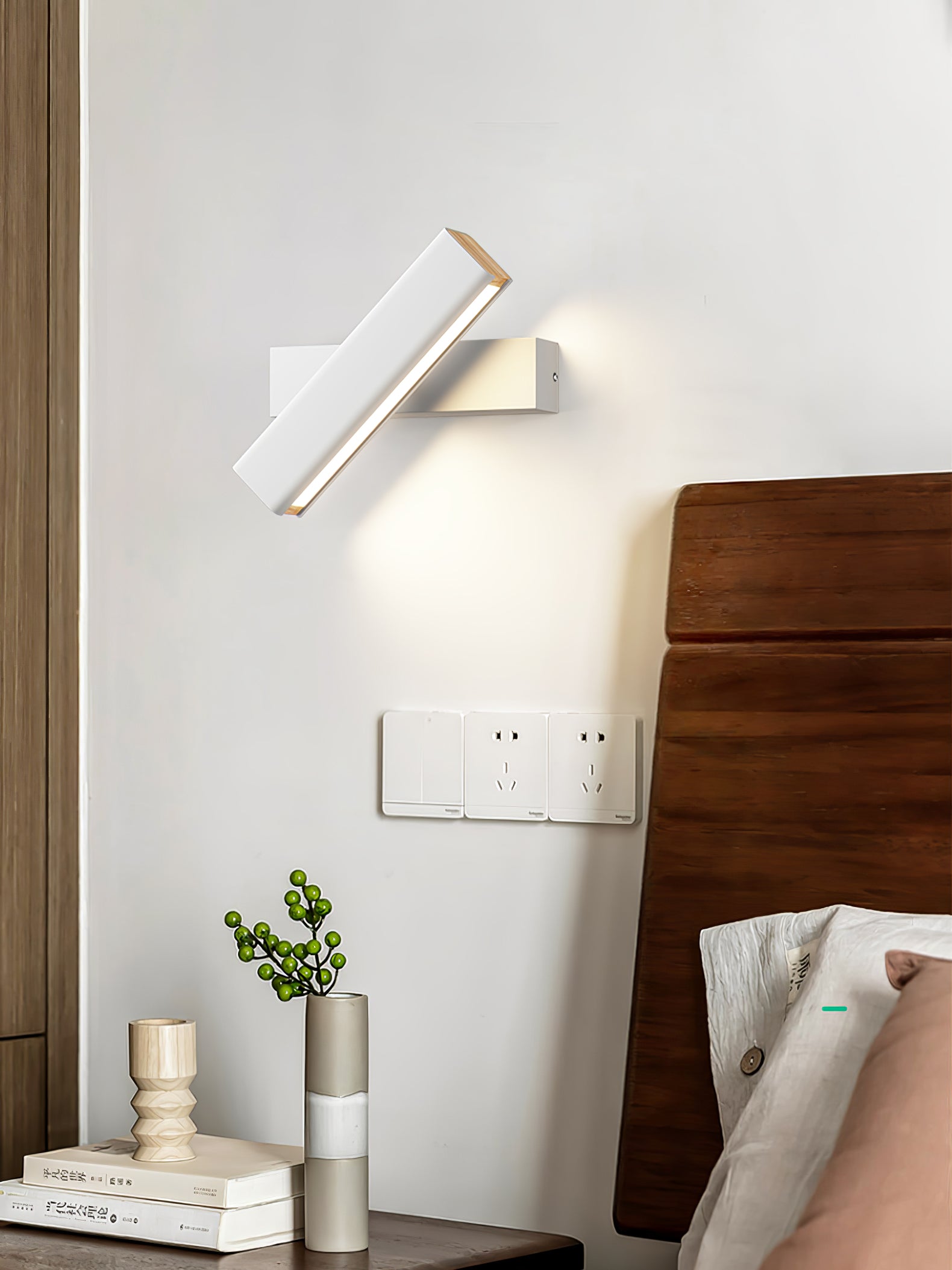 Clasp Wall Lamp - Lumpaz
