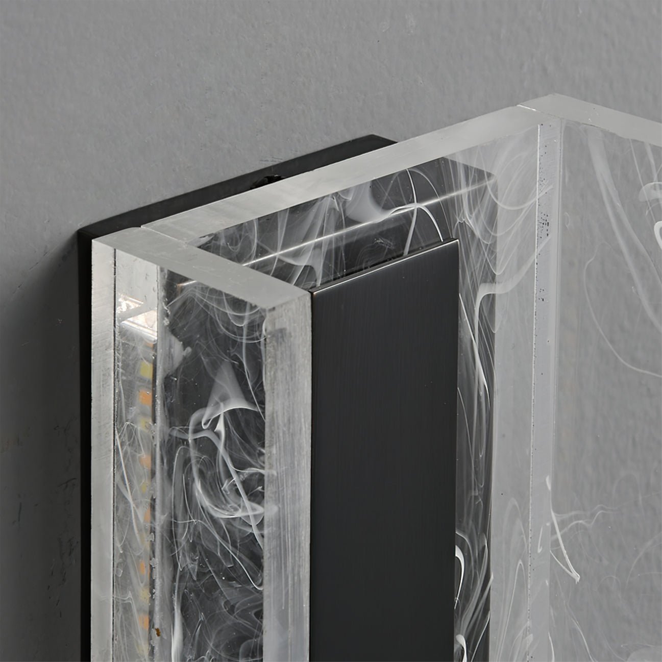 Alberta Wall Lamp - Lumpaz