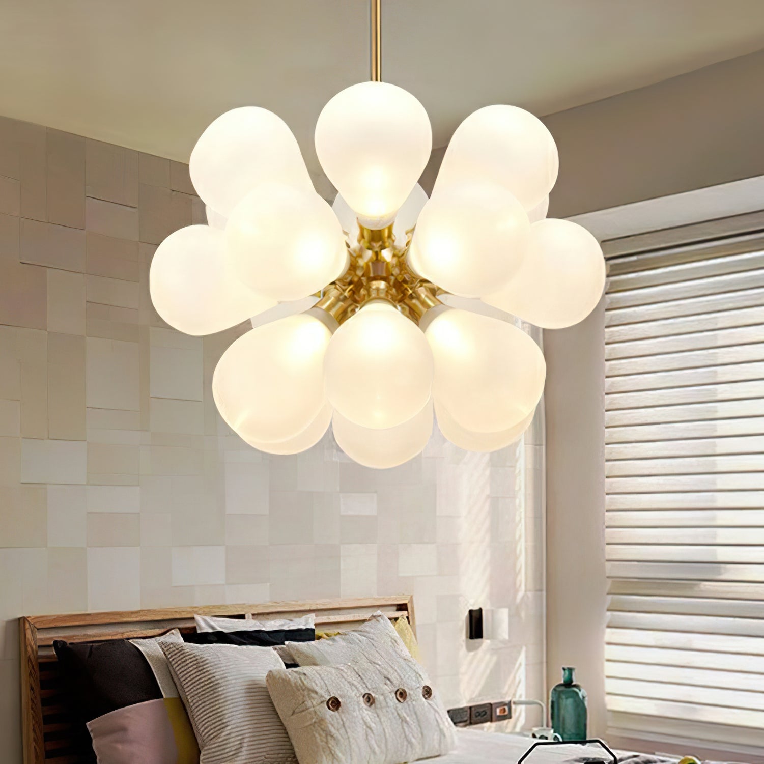 Glass Bubble Pendant Lights - Lumpaz