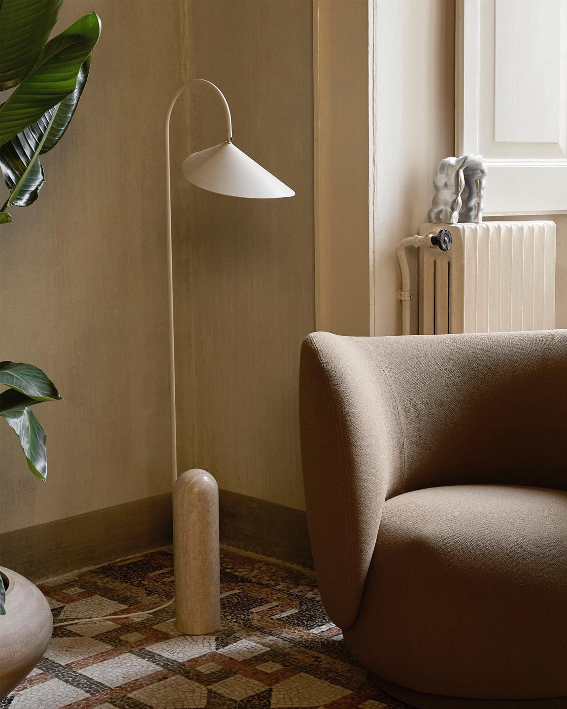 Arum Floor Lamp - Lumpaz