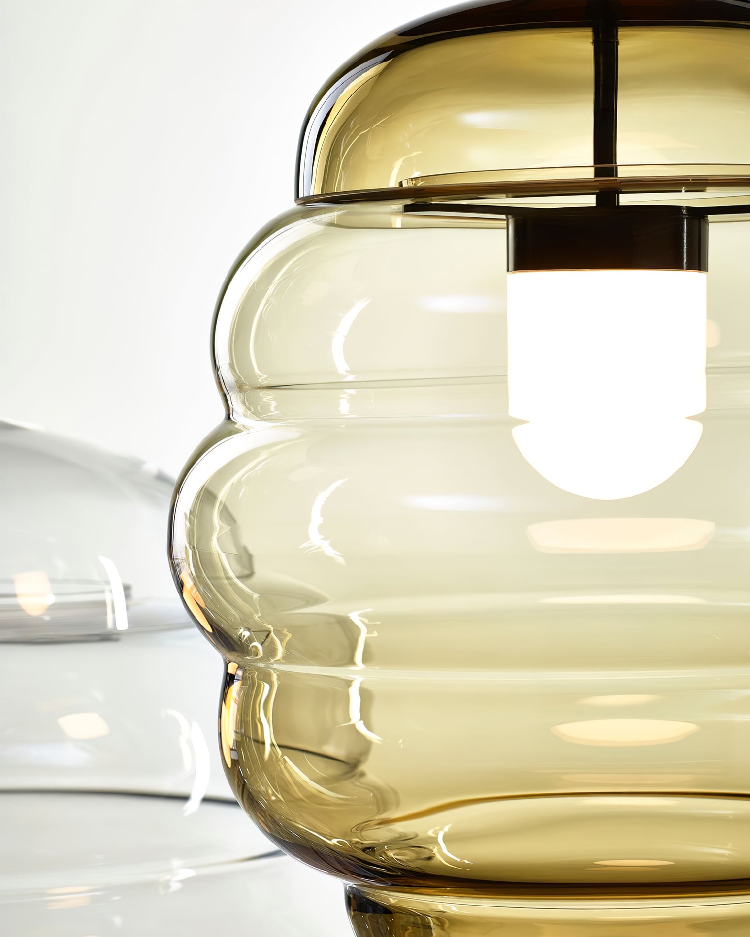 Blimp Pendant Lamp - Lumpaz