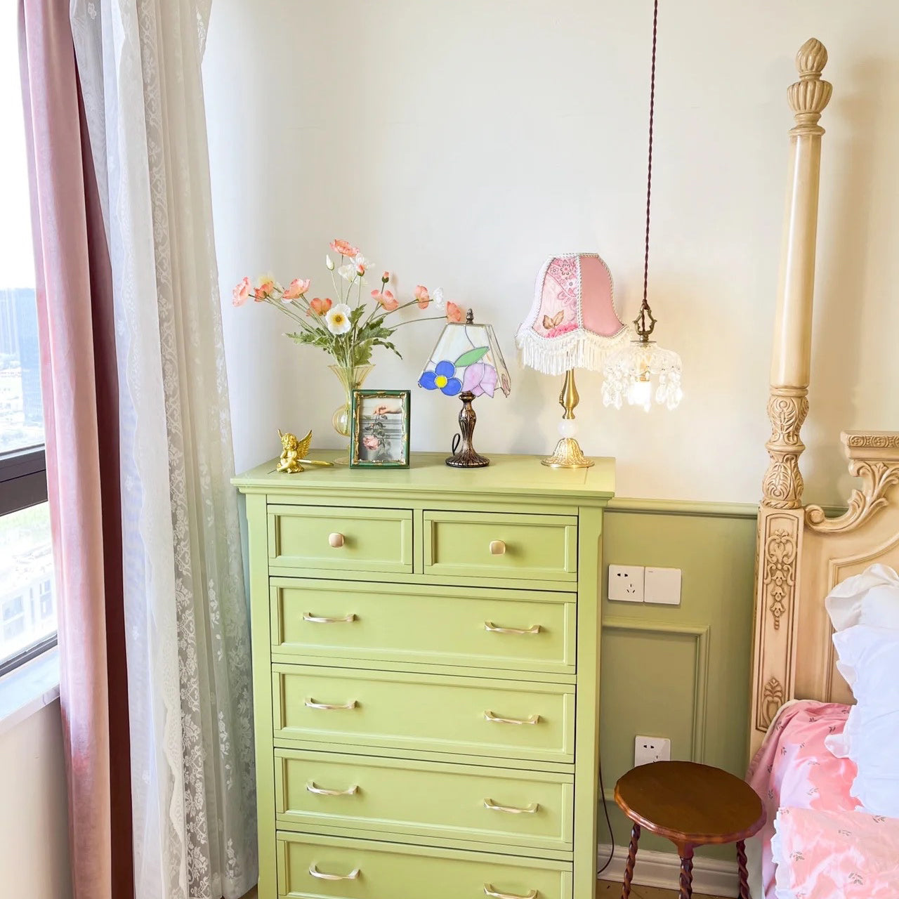 Tiffany Table Lamp - Lumpaz