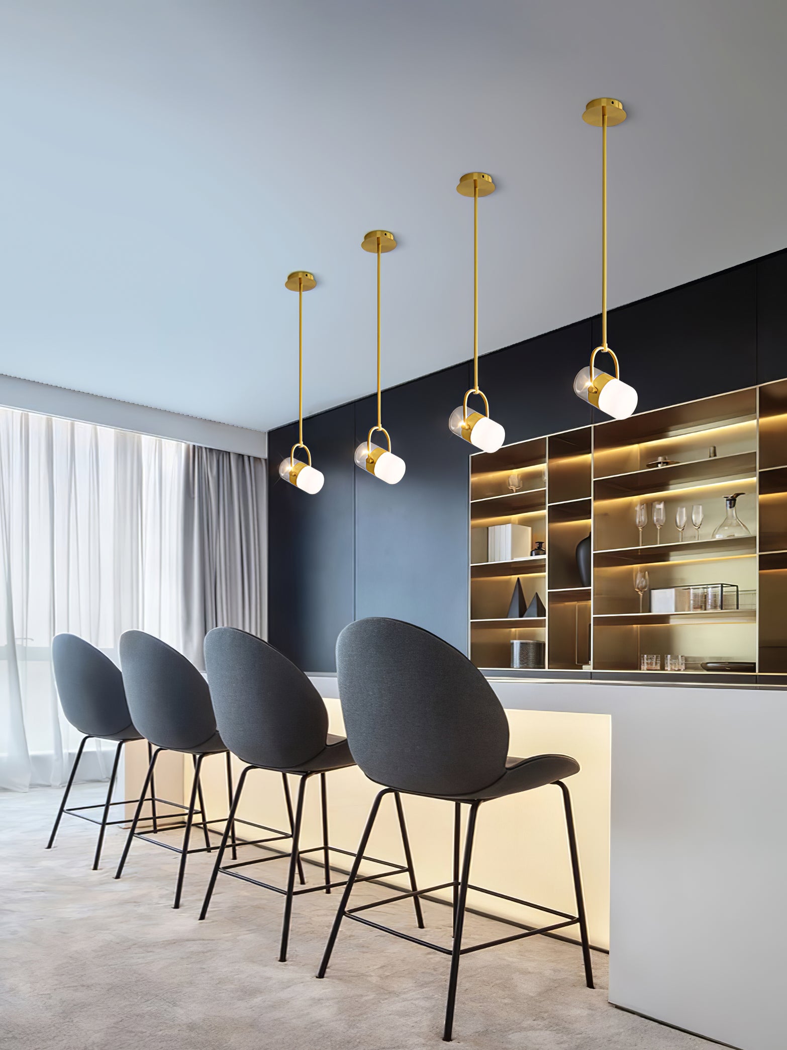 Capsule Rotating Pendant Lamp - Lumpaz