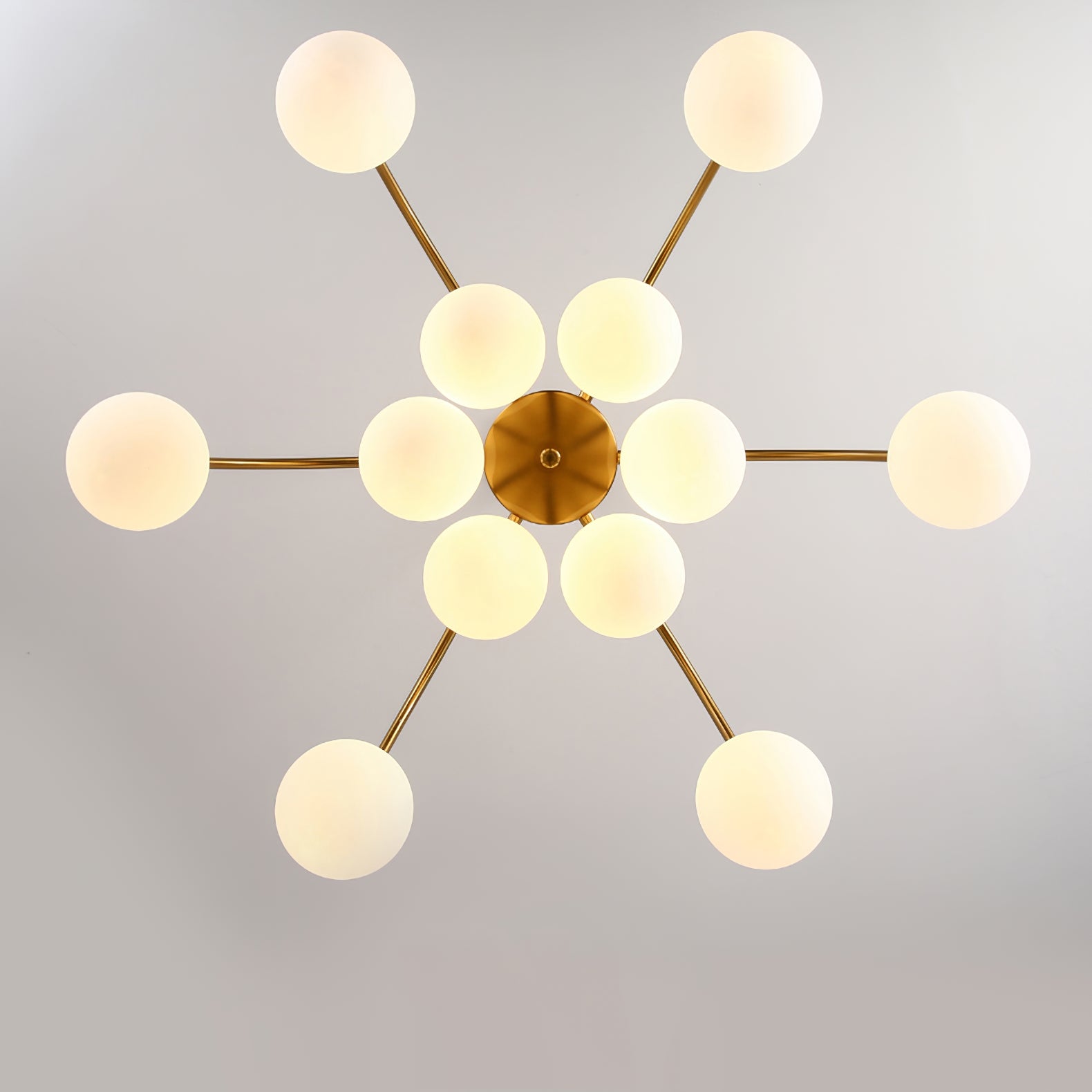 Pearls Chandelier - Lumpaz