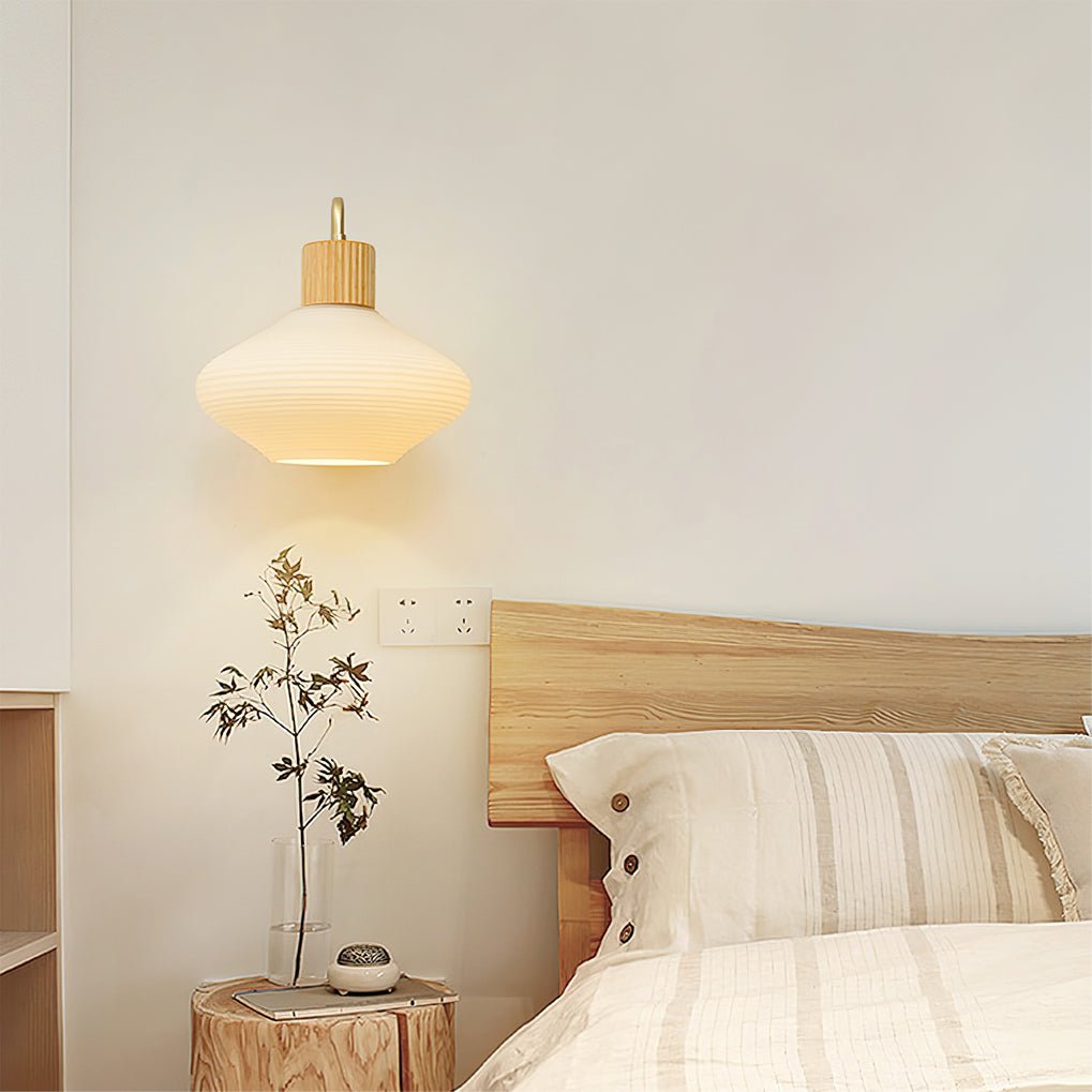 Wohlert Wall Lamp - Lumpaz