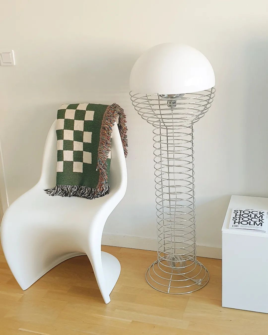 Wire Floor Lamp - Lumpaz