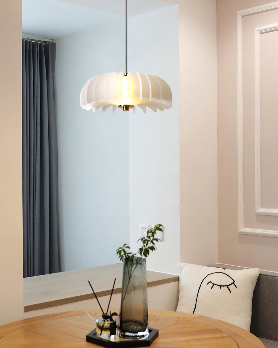 Ballet Pendant Lamp - Lumpaz