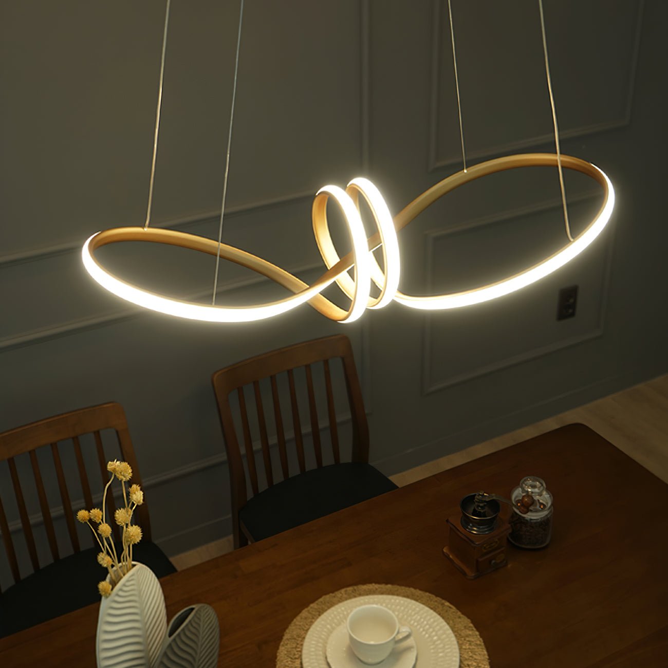 Ribbon Chandelier - Lumpaz