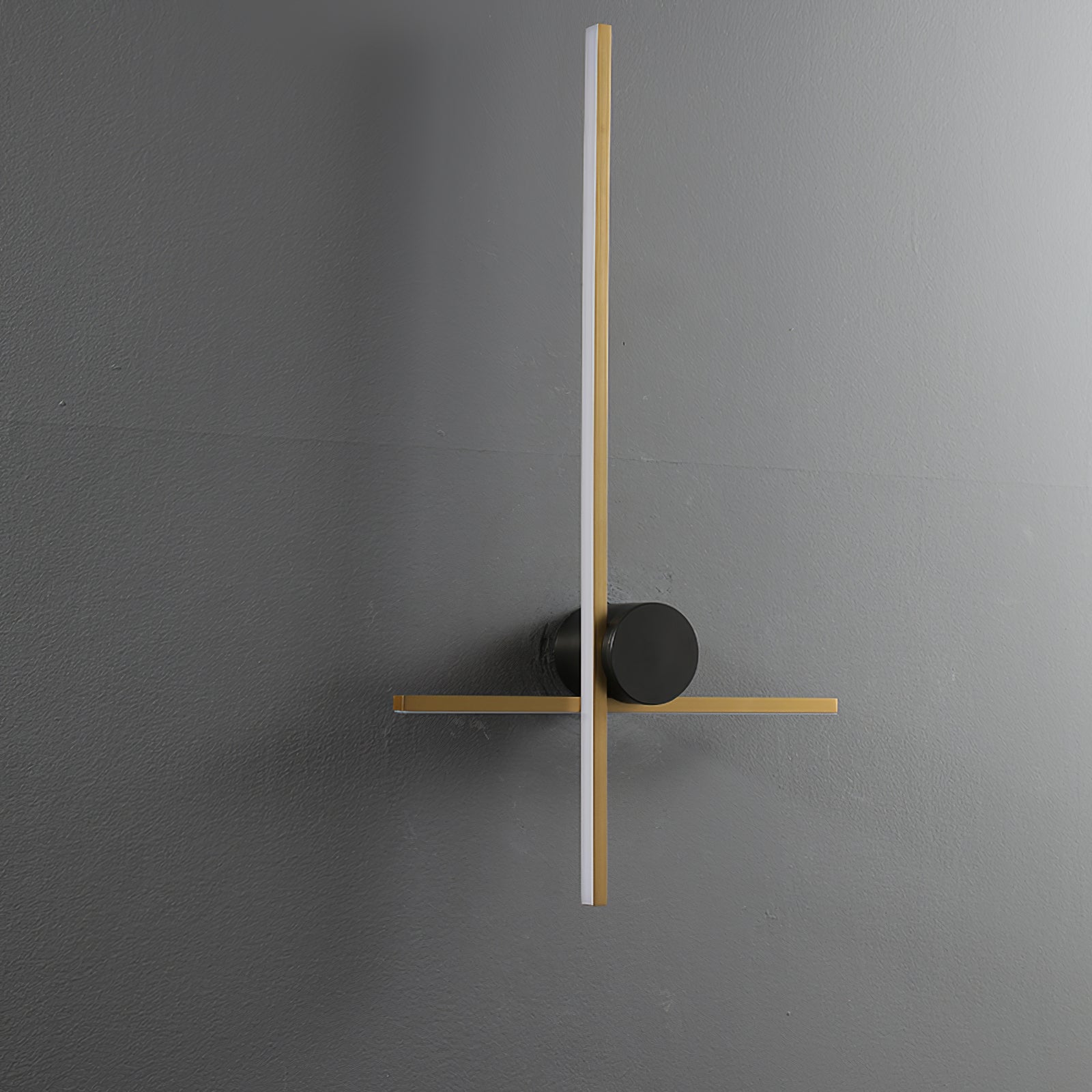 Curved Wall Lamp - Lumpaz