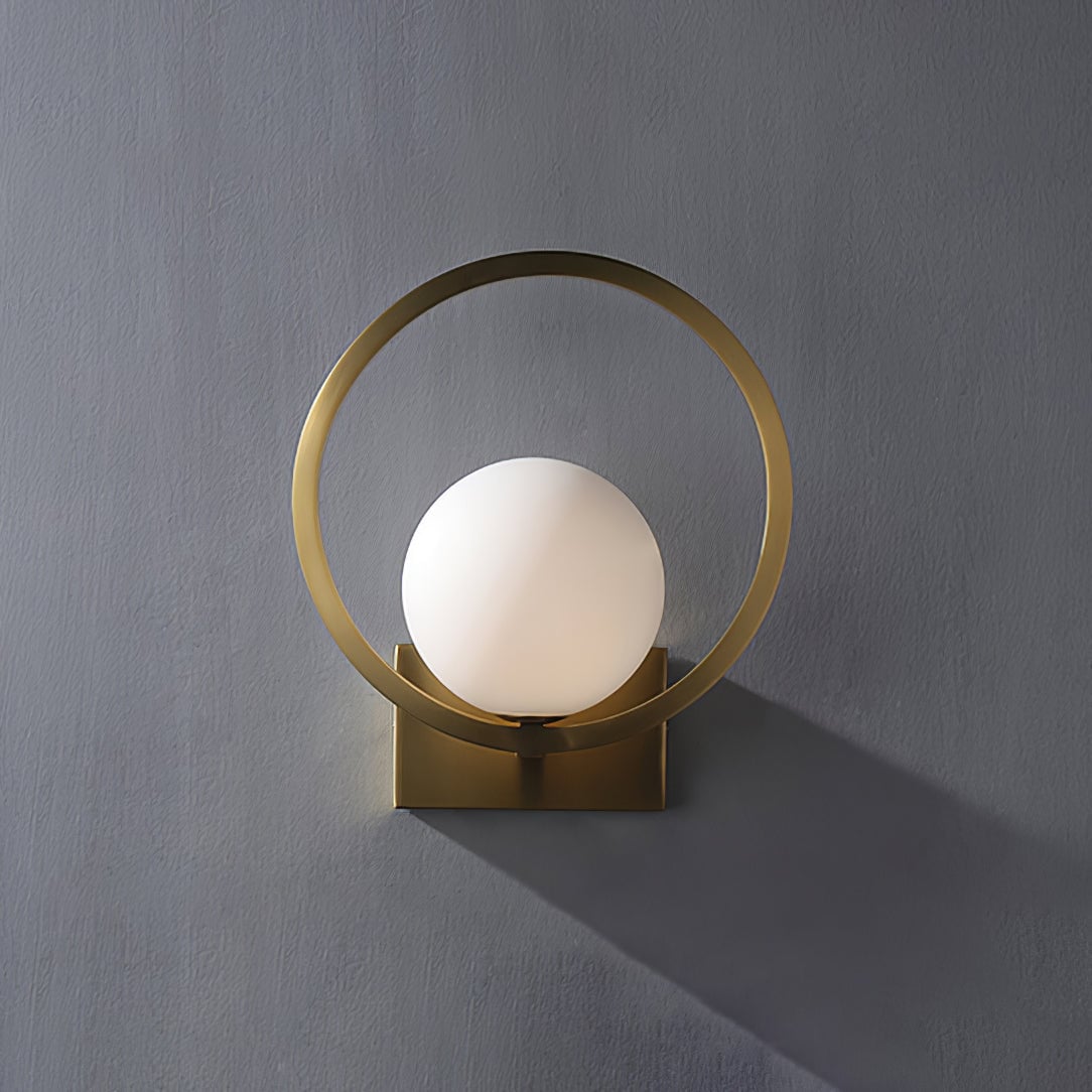 Lunar Brass Wall Lamp - Lumpaz