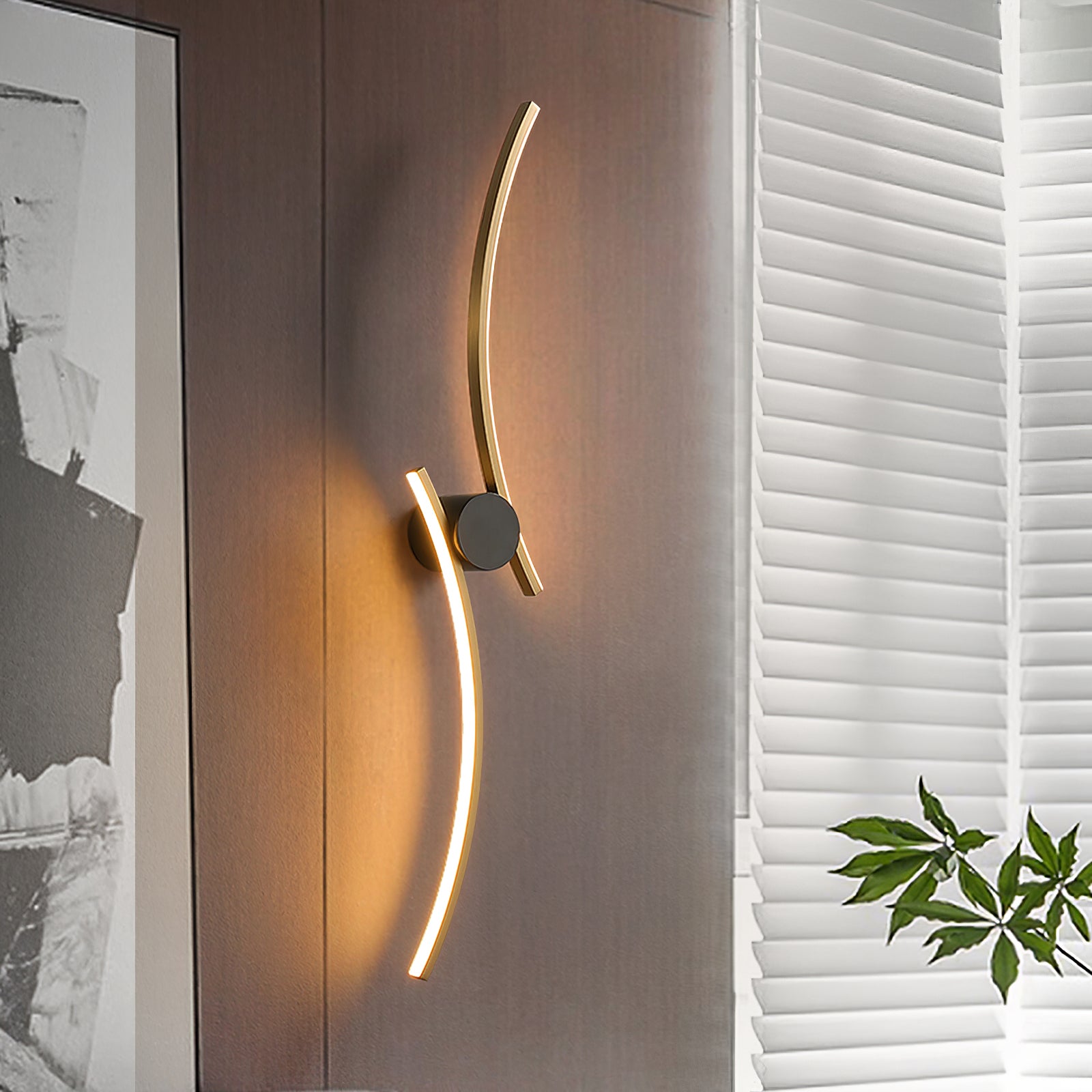 Curved Wall Lamp - Lumpaz