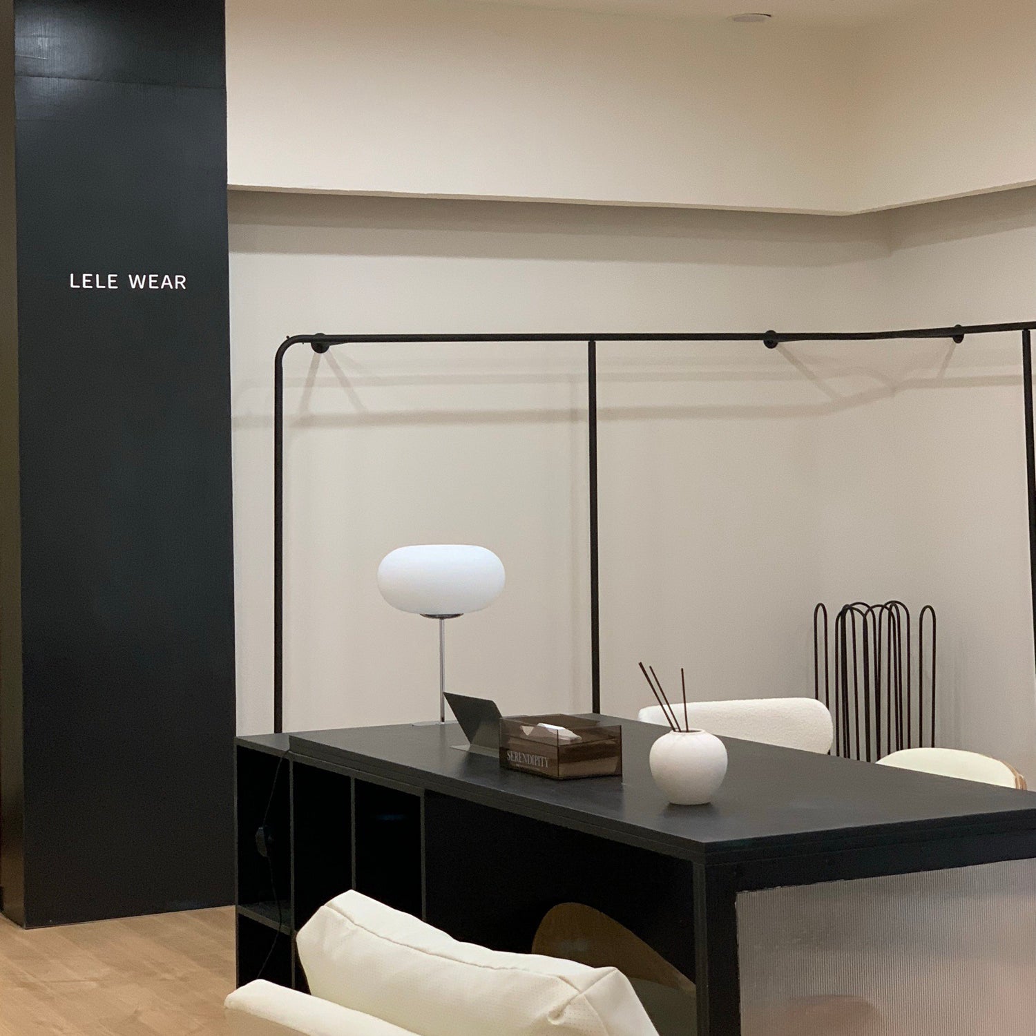 Lumi Table Lamp - Lumpaz