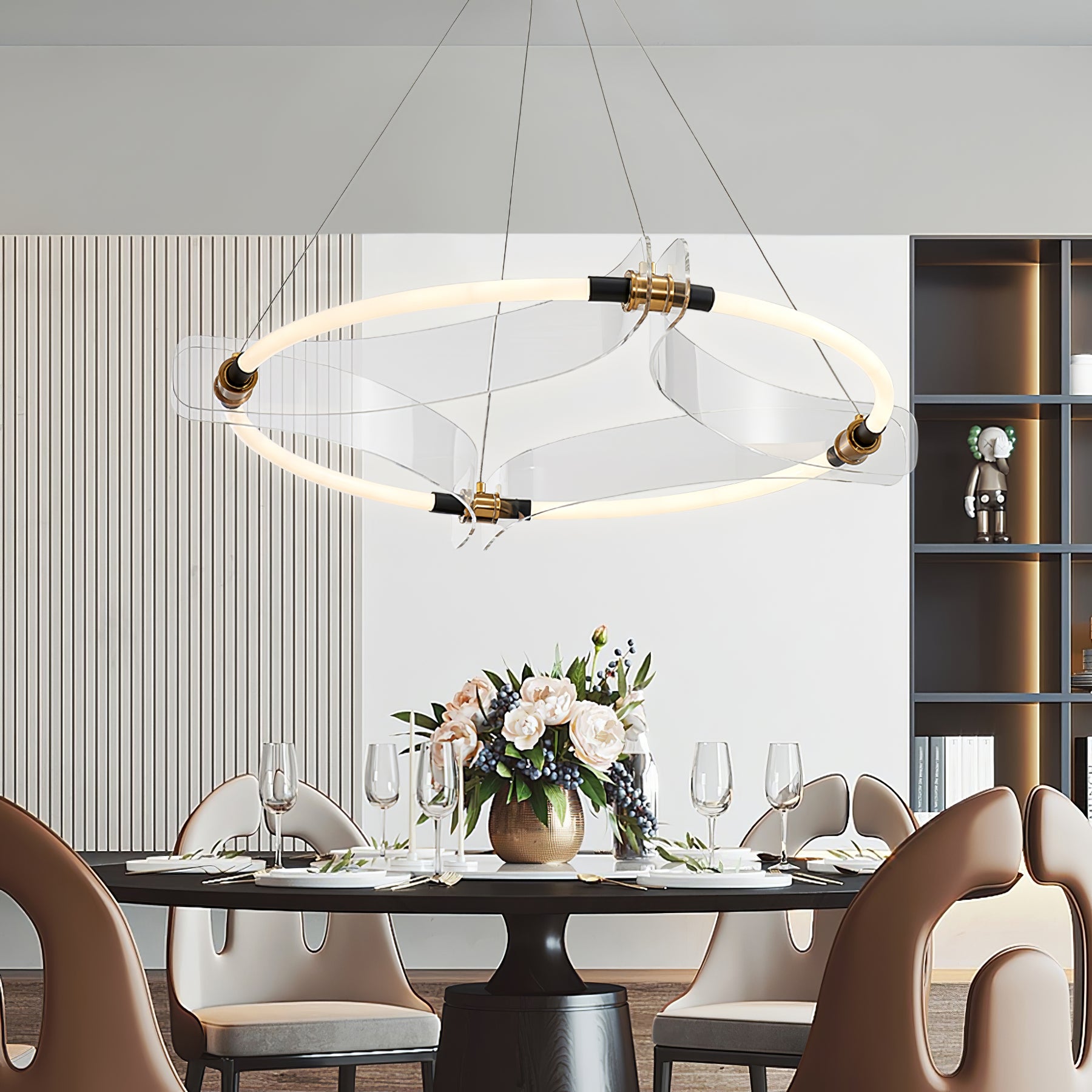 Four Acrylics Round Chandelier - Lumpaz