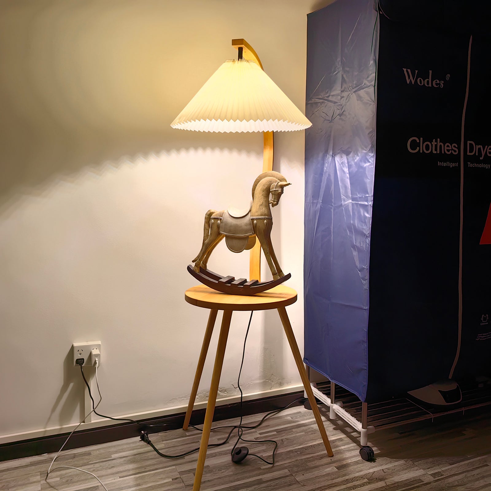 Caprani Tray Floor Lamp - Lumpaz