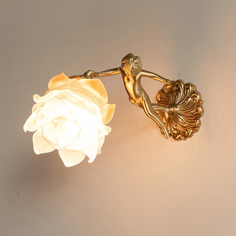 Putti Statuettes Brass Wall Lamp - Lumpaz