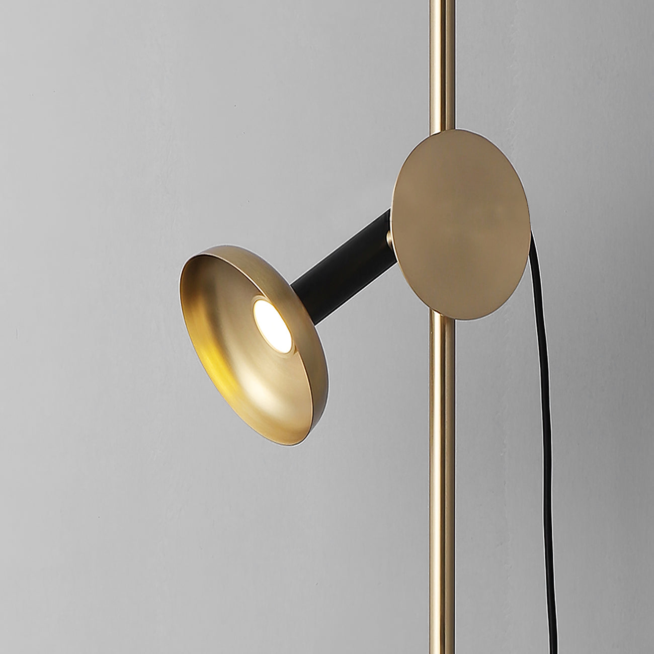 Marquina Floor Lamp - Lumpaz