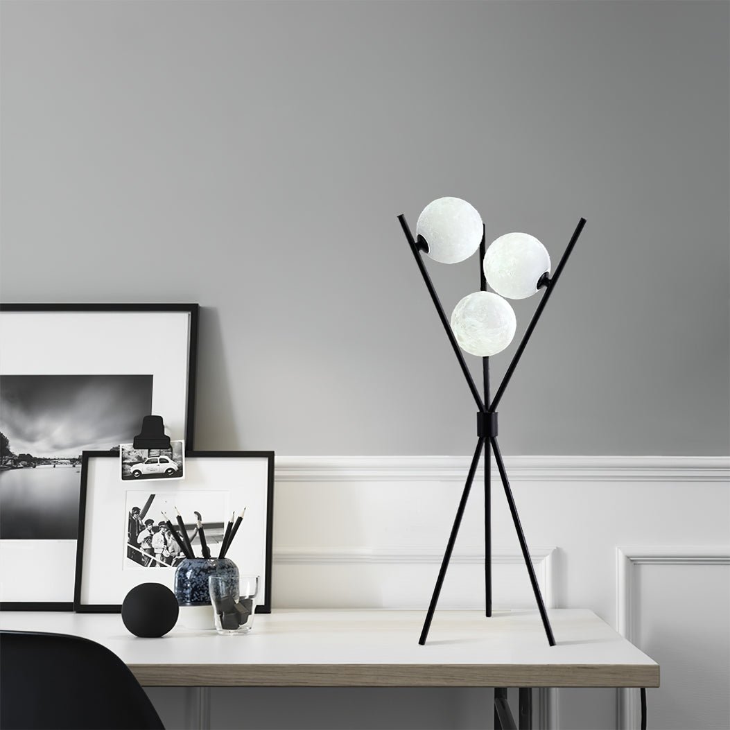 Moon Table Lamp - Lumpaz