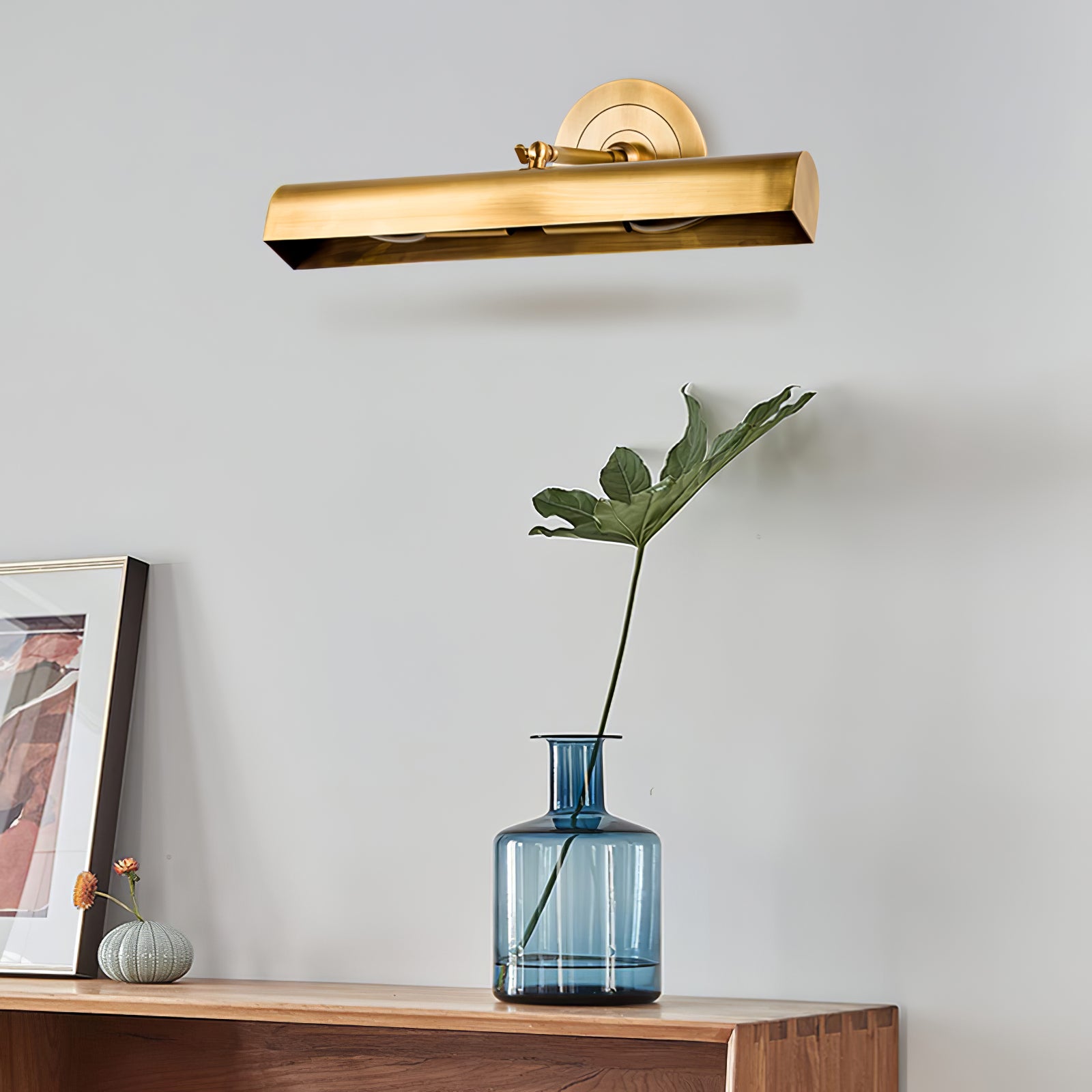 Swanson Wall Lamp - Lumpaz