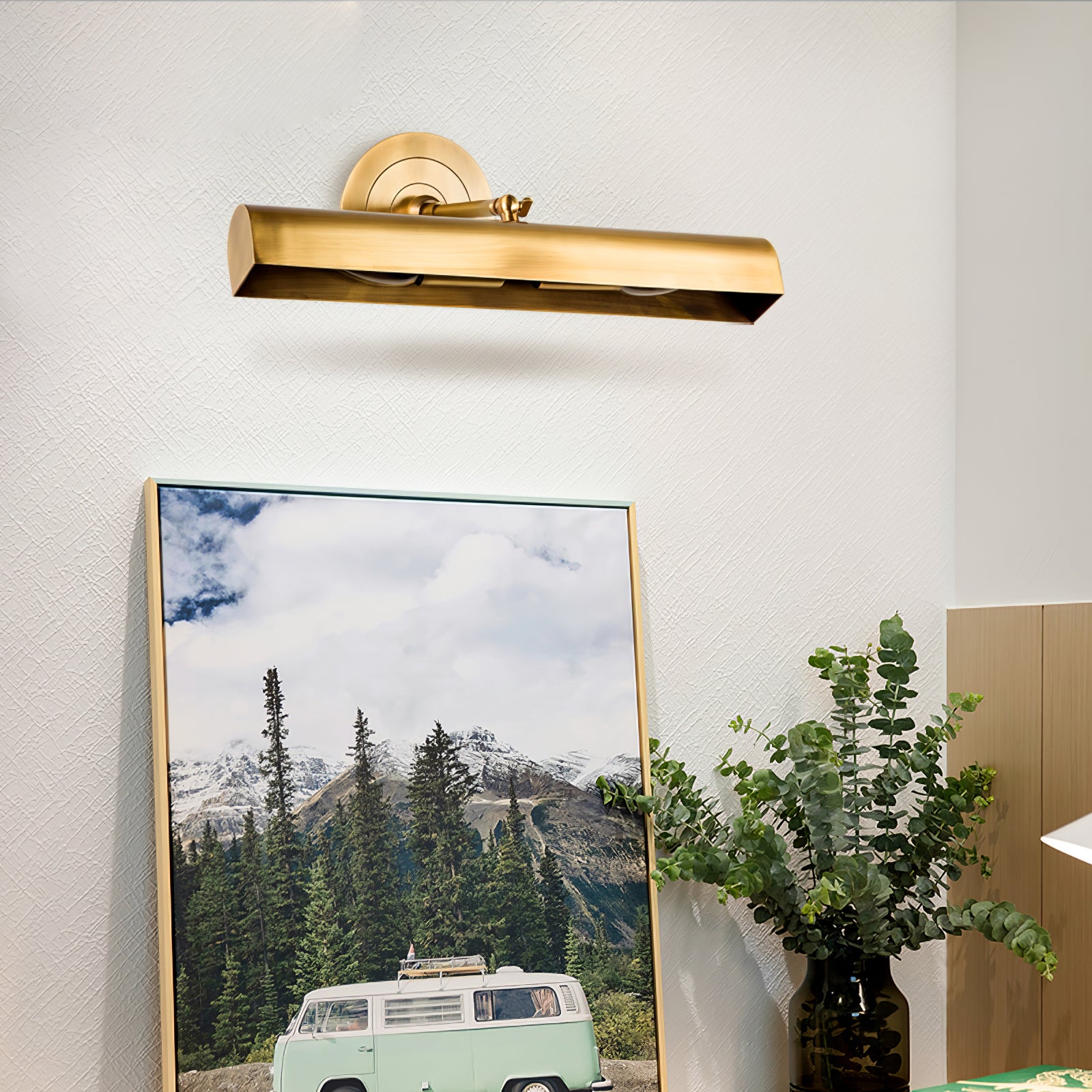 Swanson Wall Lamp - Lumpaz