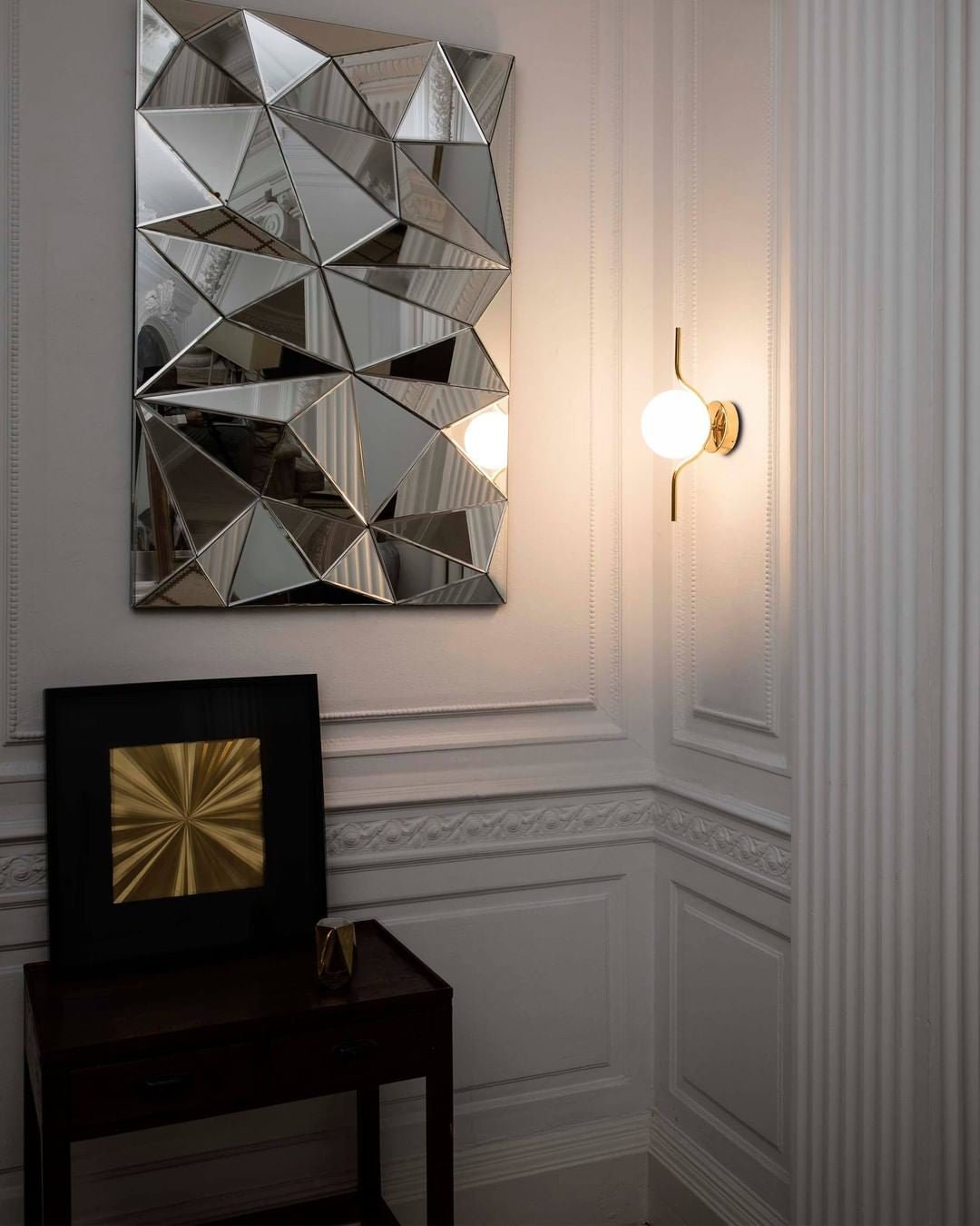 Levita Wall Lamp - Lumpaz