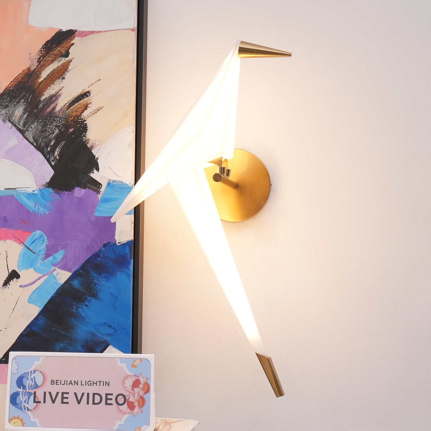 Perching Bird Wall Lamp - Lumpaz