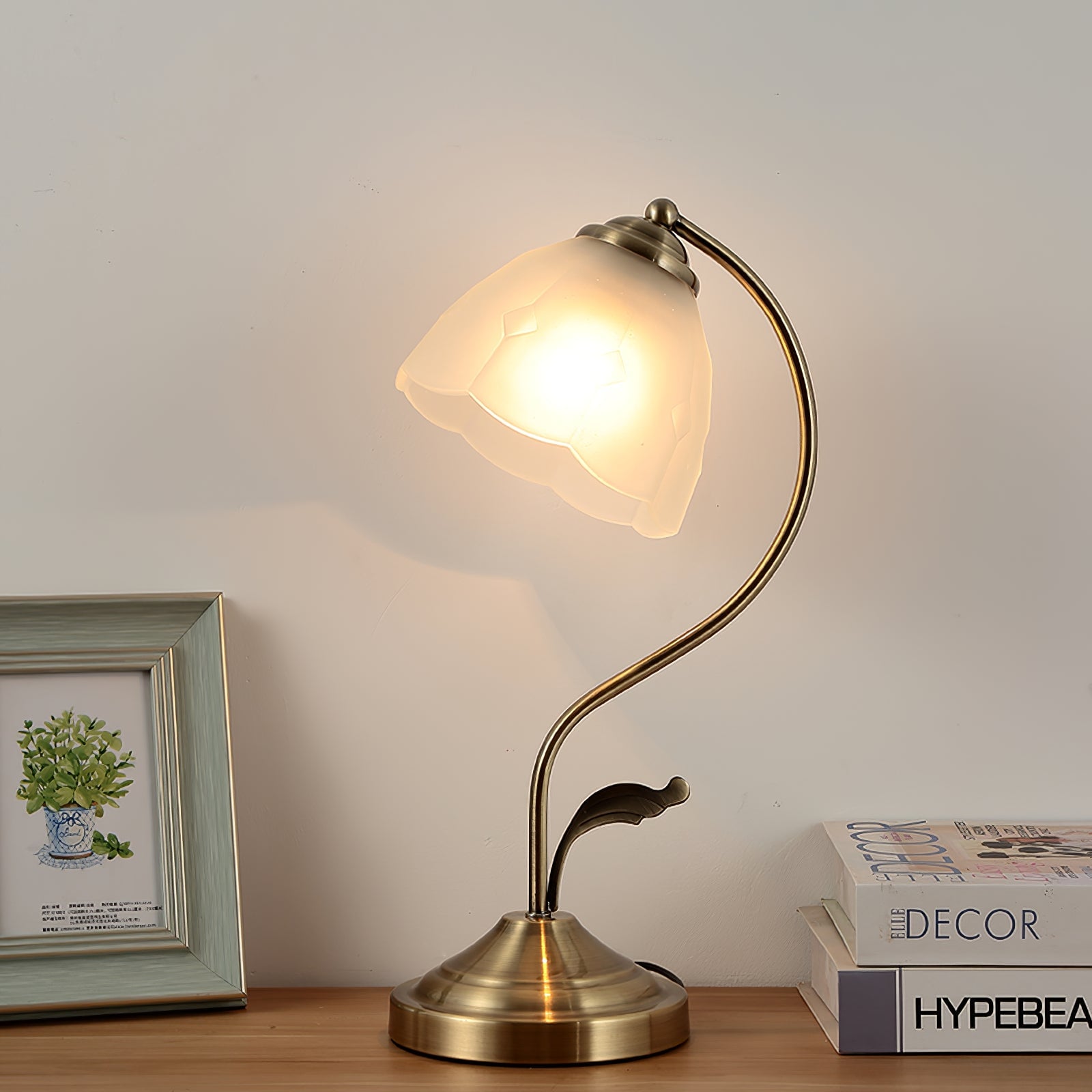 Mica Table Lamp - Lumpaz