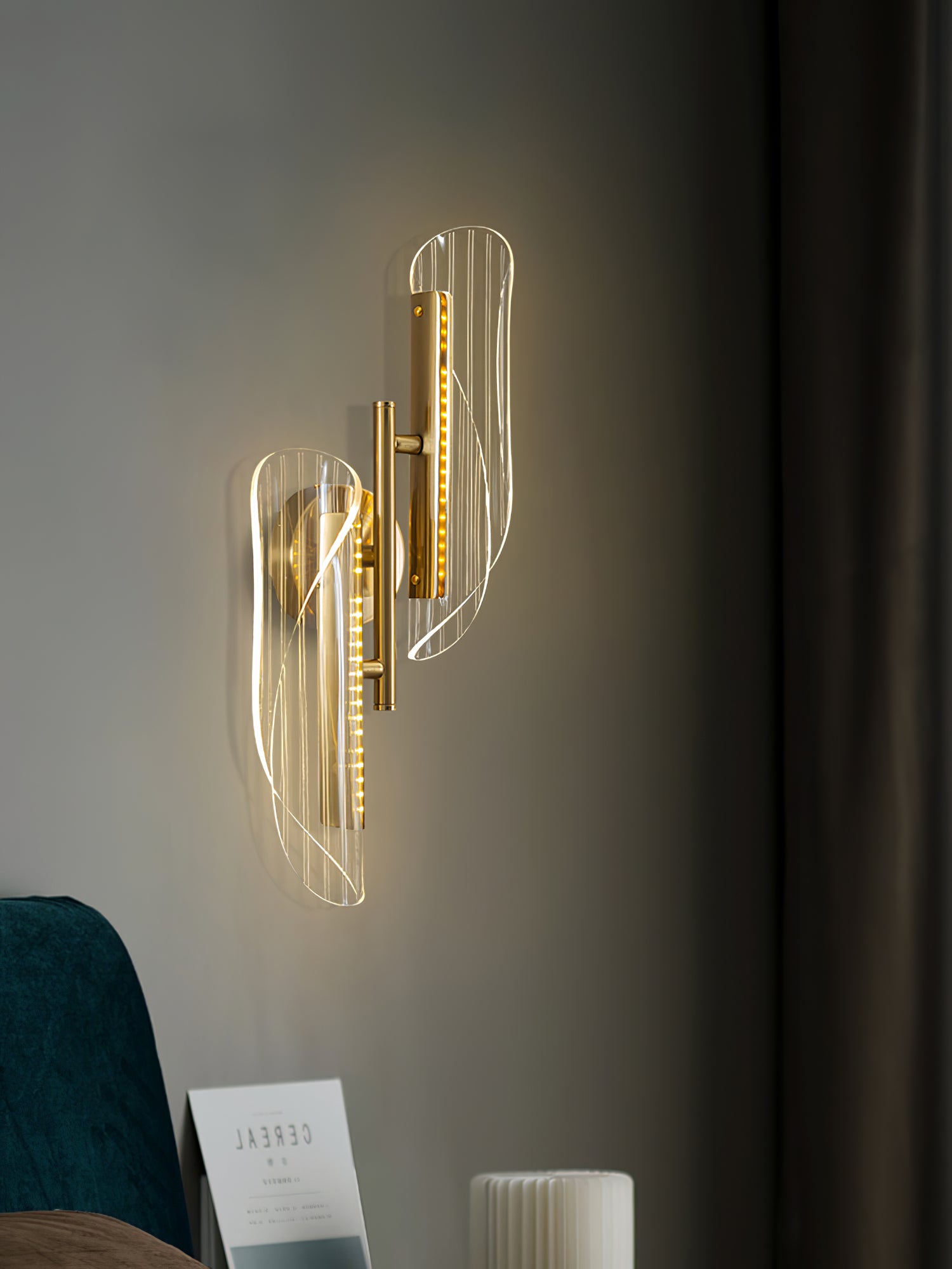 Hershal Luxe Wall Lamp - Lumpaz