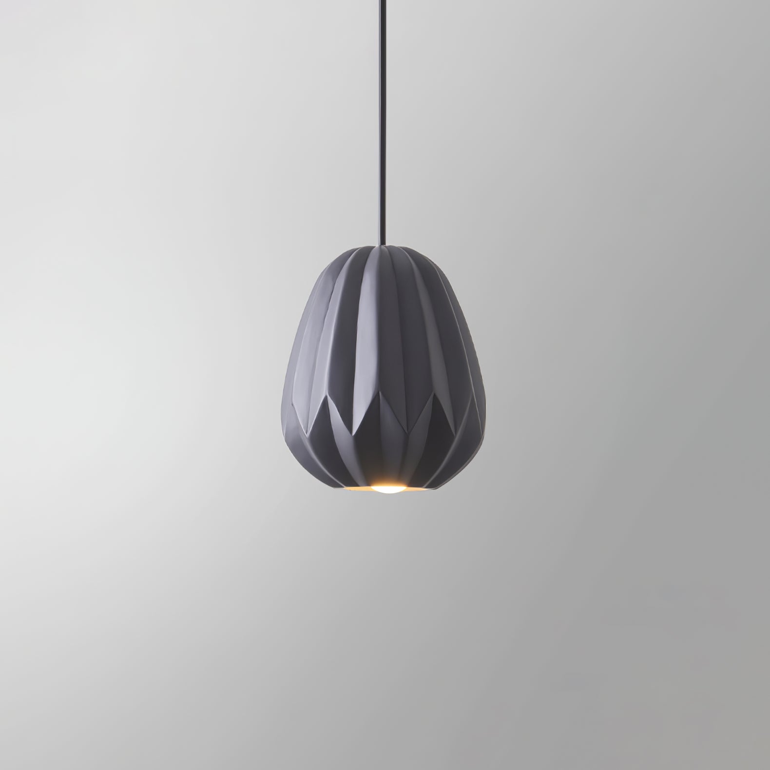 Papaya Resin Pendant Lamp - Lumpaz