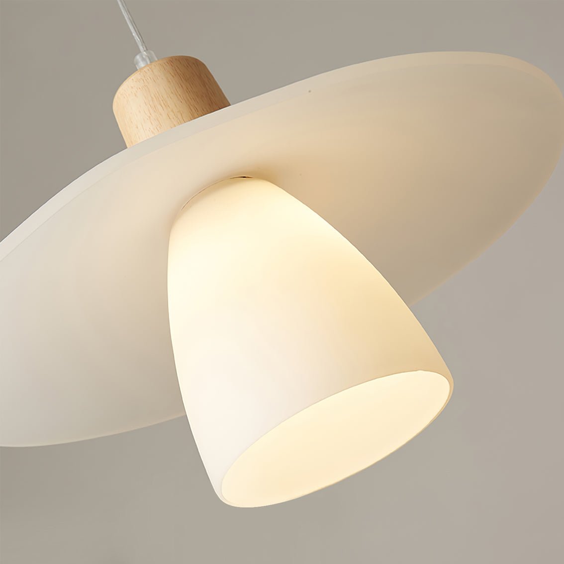 Justice Pendant Light - Lumpaz