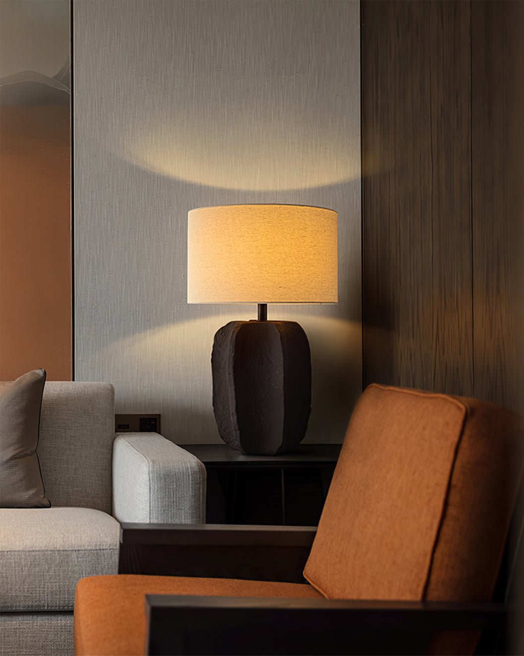Torso Table Lamp - Lumpaz