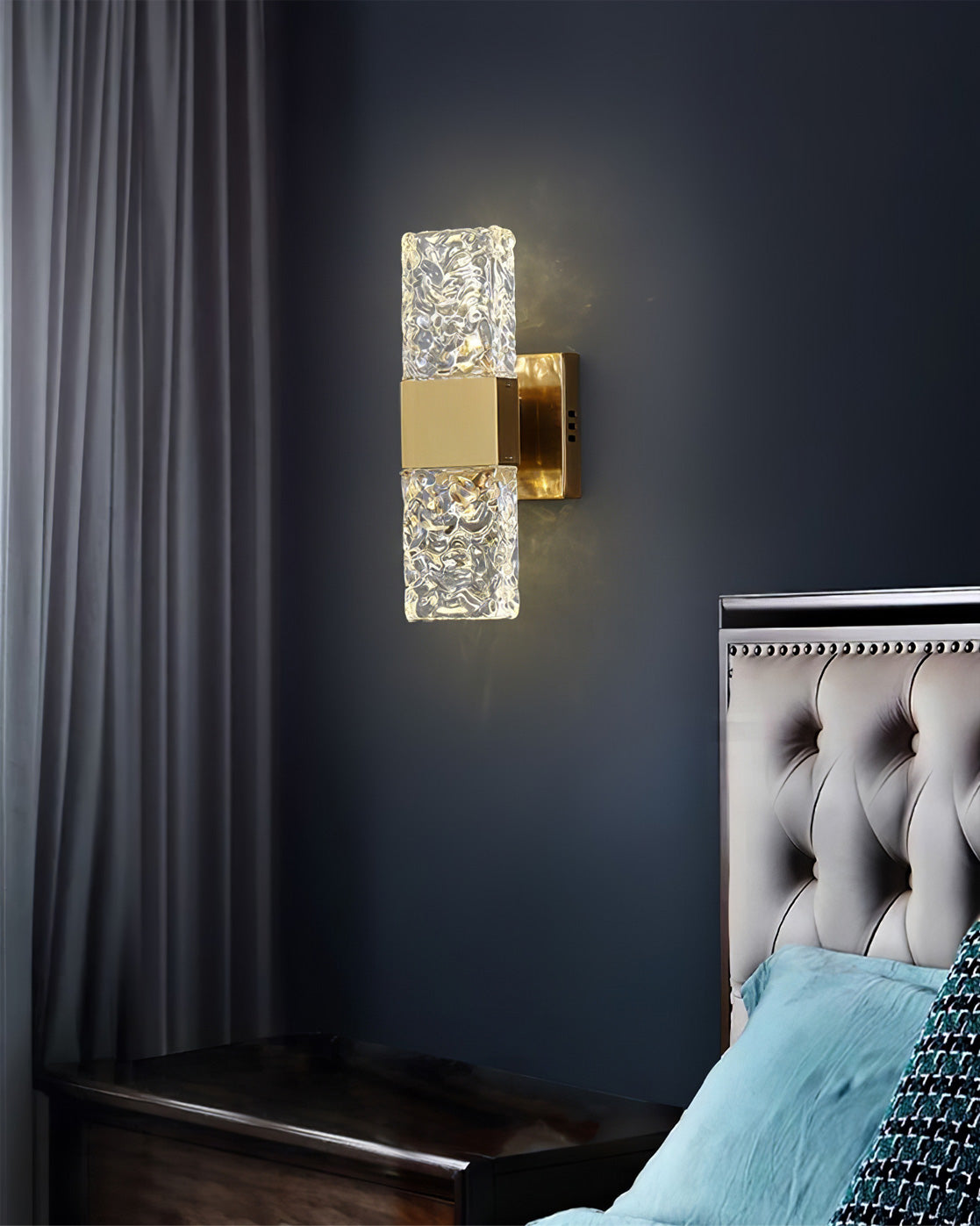 Vega Wall Lamp - Lumpaz