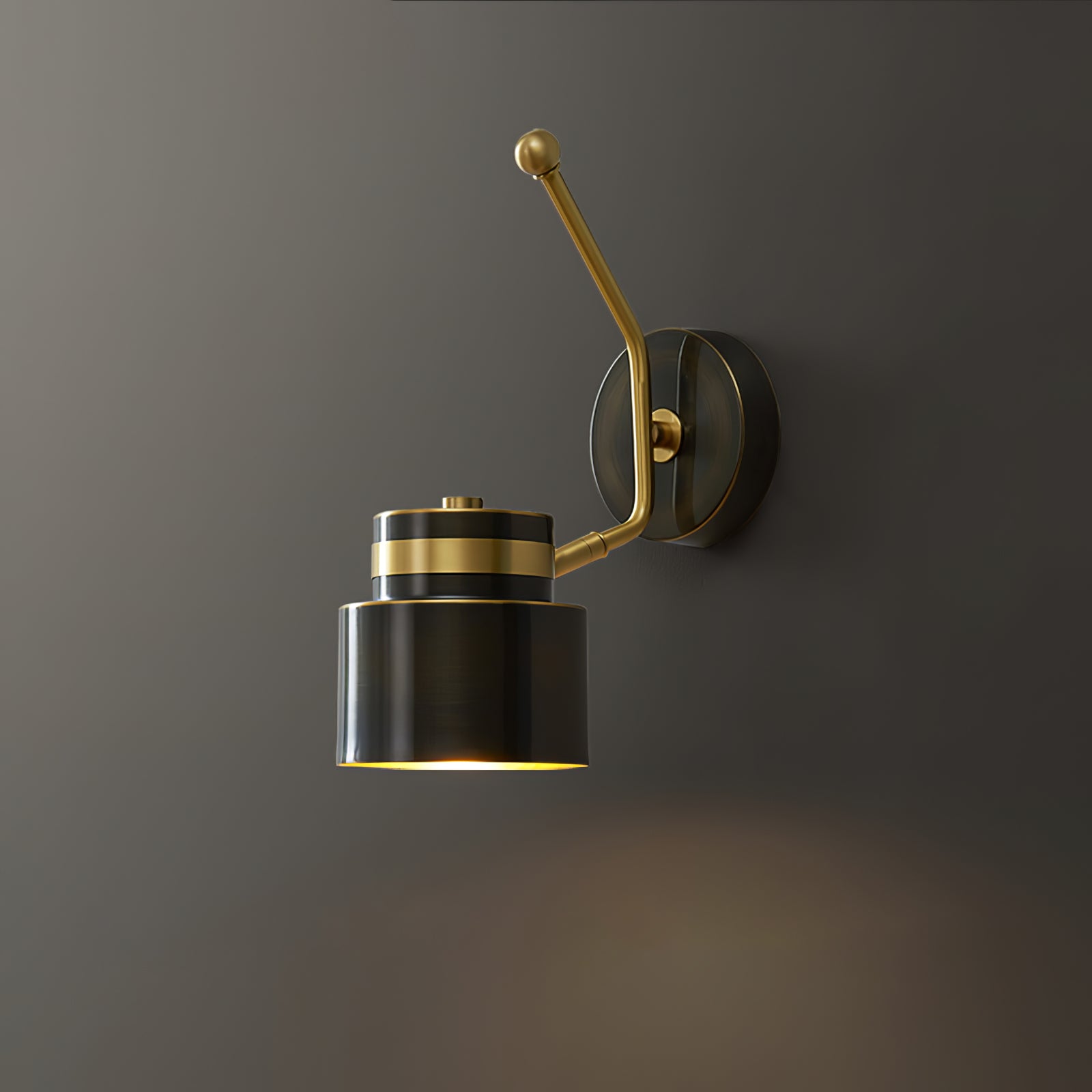 Brass Cylinder Wall Lamp - Lumpaz