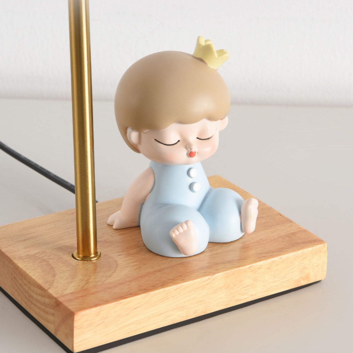 Creative Moon Table Lamp - Lumpaz