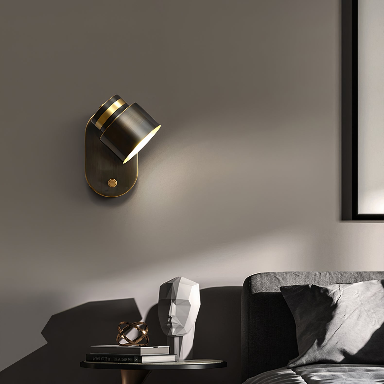 Brass Cylinder Wall Lamp - Lumpaz