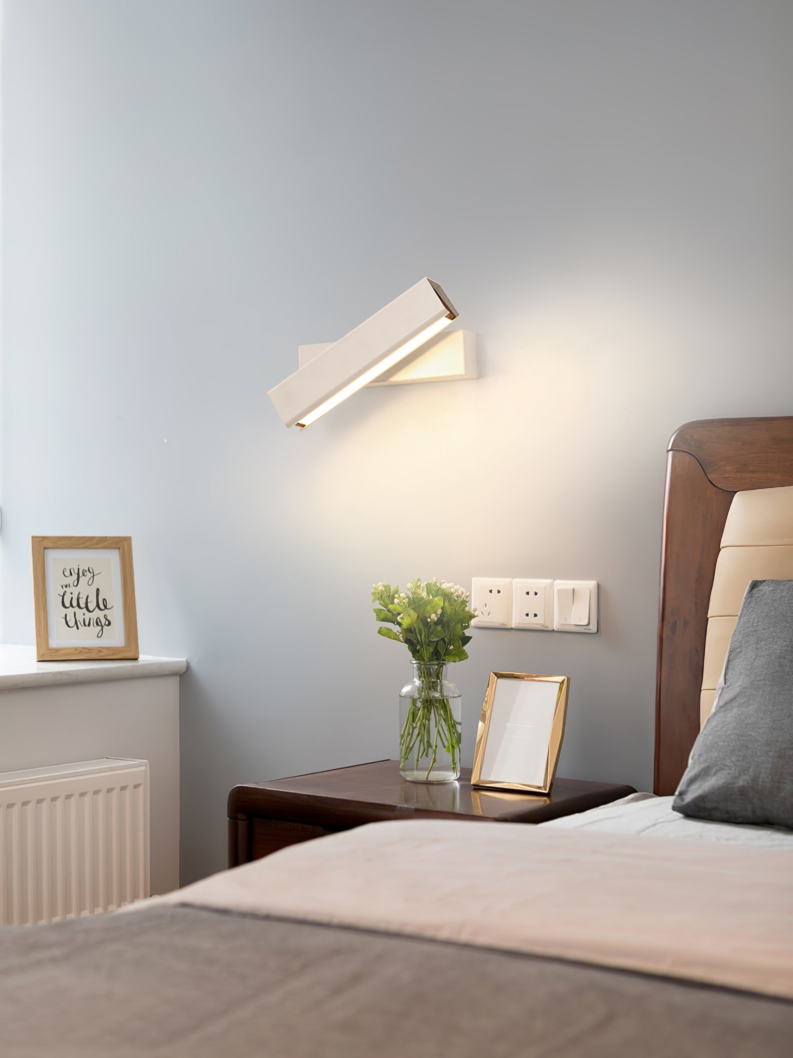 Clasp Wall Lamp - Lumpaz