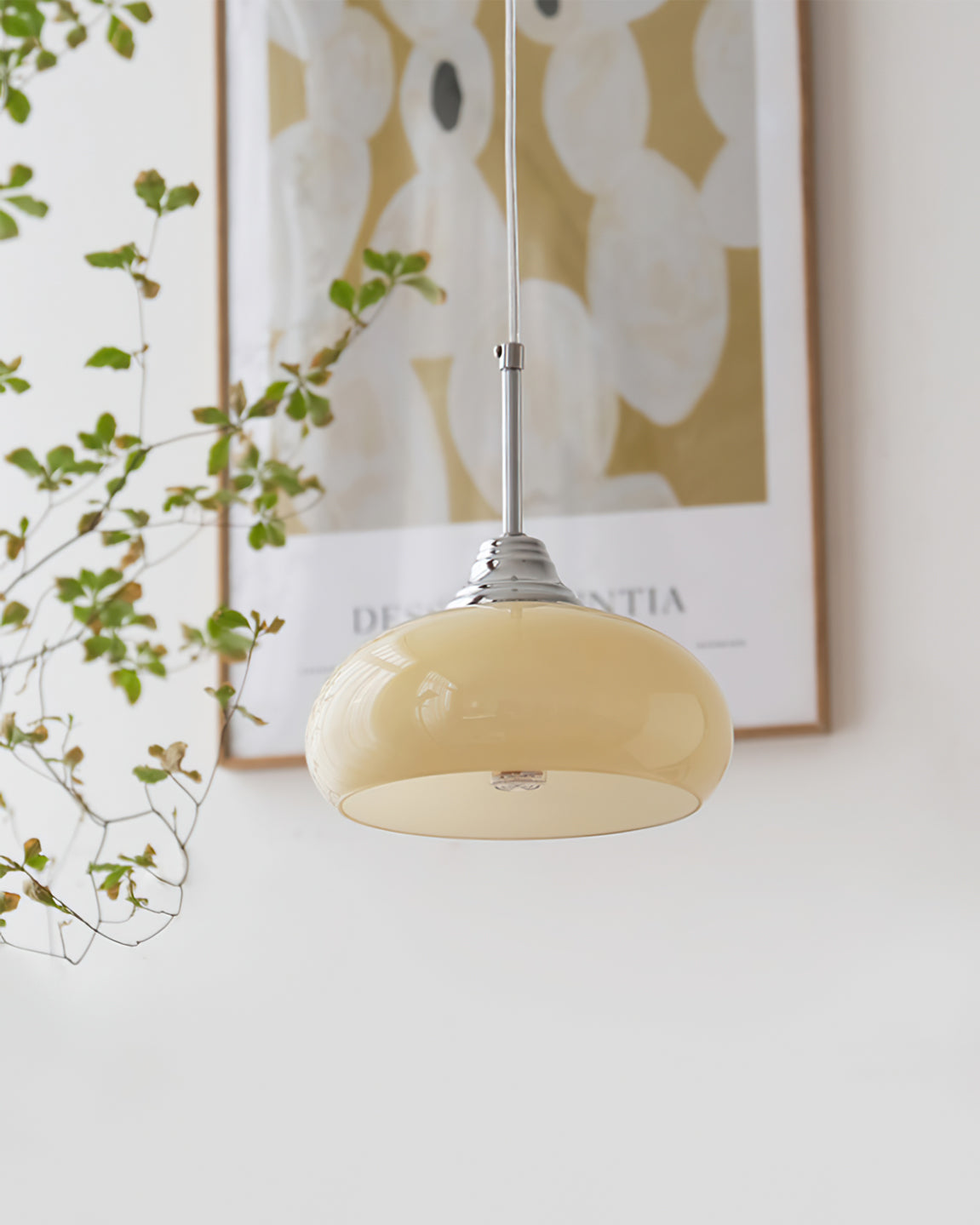 Cream Bell Pendant Lamp - Lumpaz